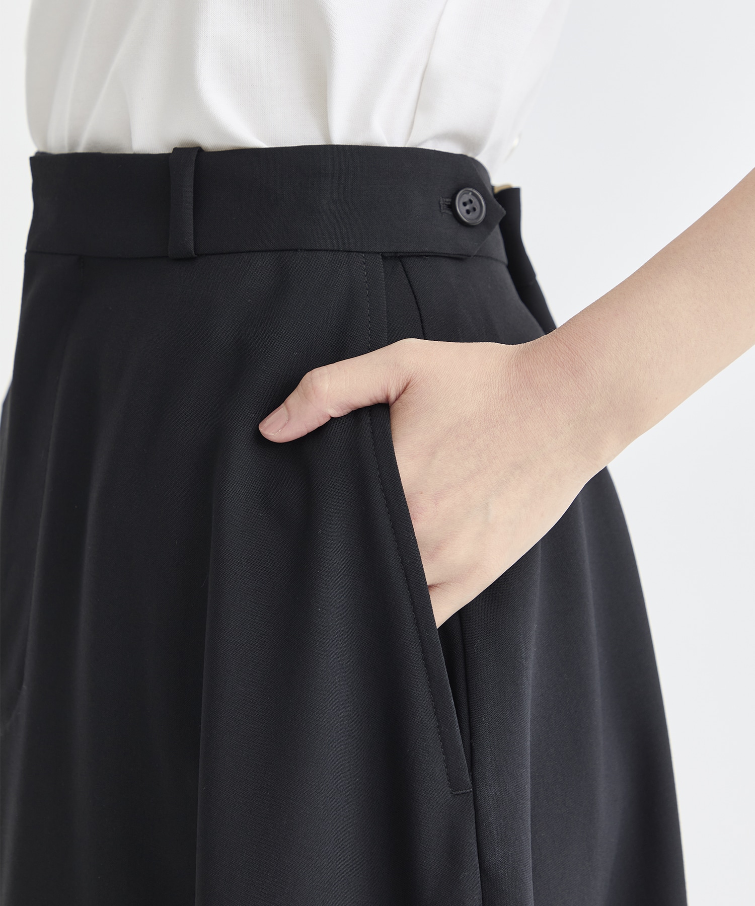 Light Washable Flare Skirt THE TOKYO