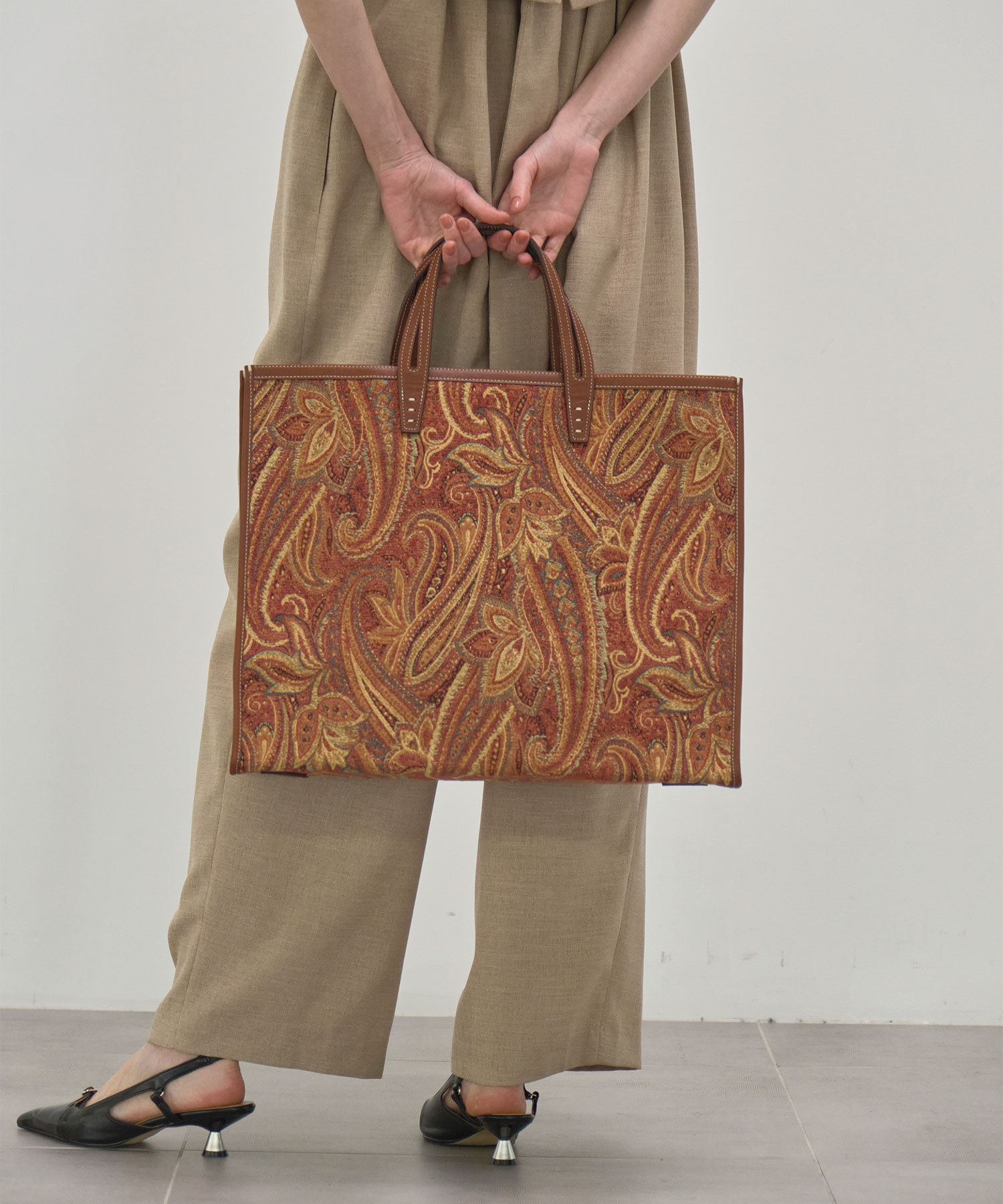 TANK ORANGE PAISLEY A VACATION