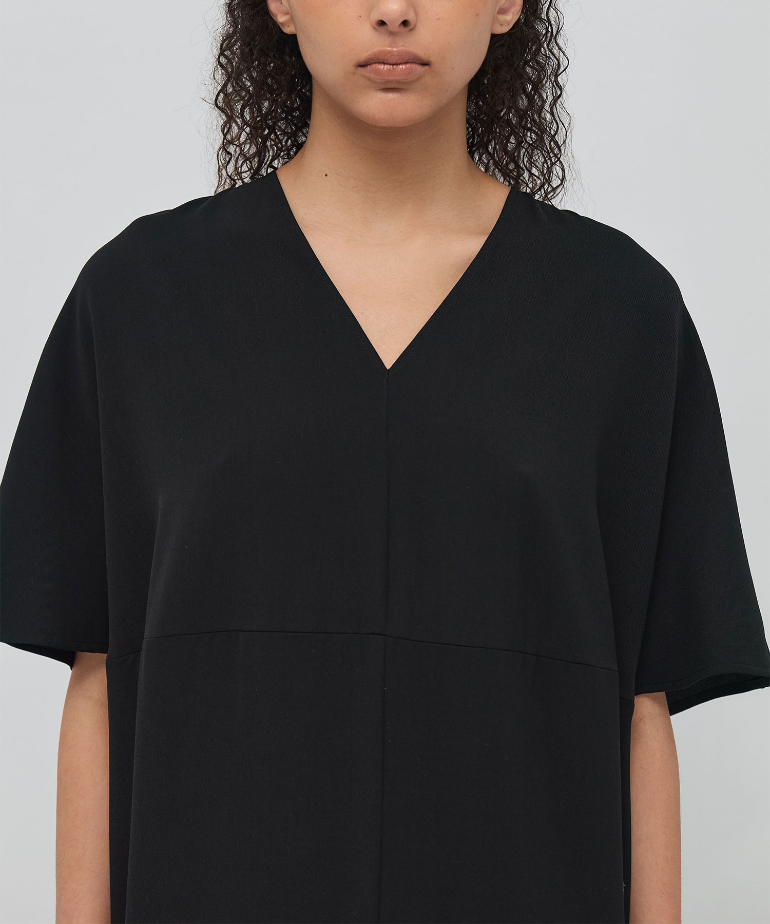 Aura dress BK AKIRANAKA