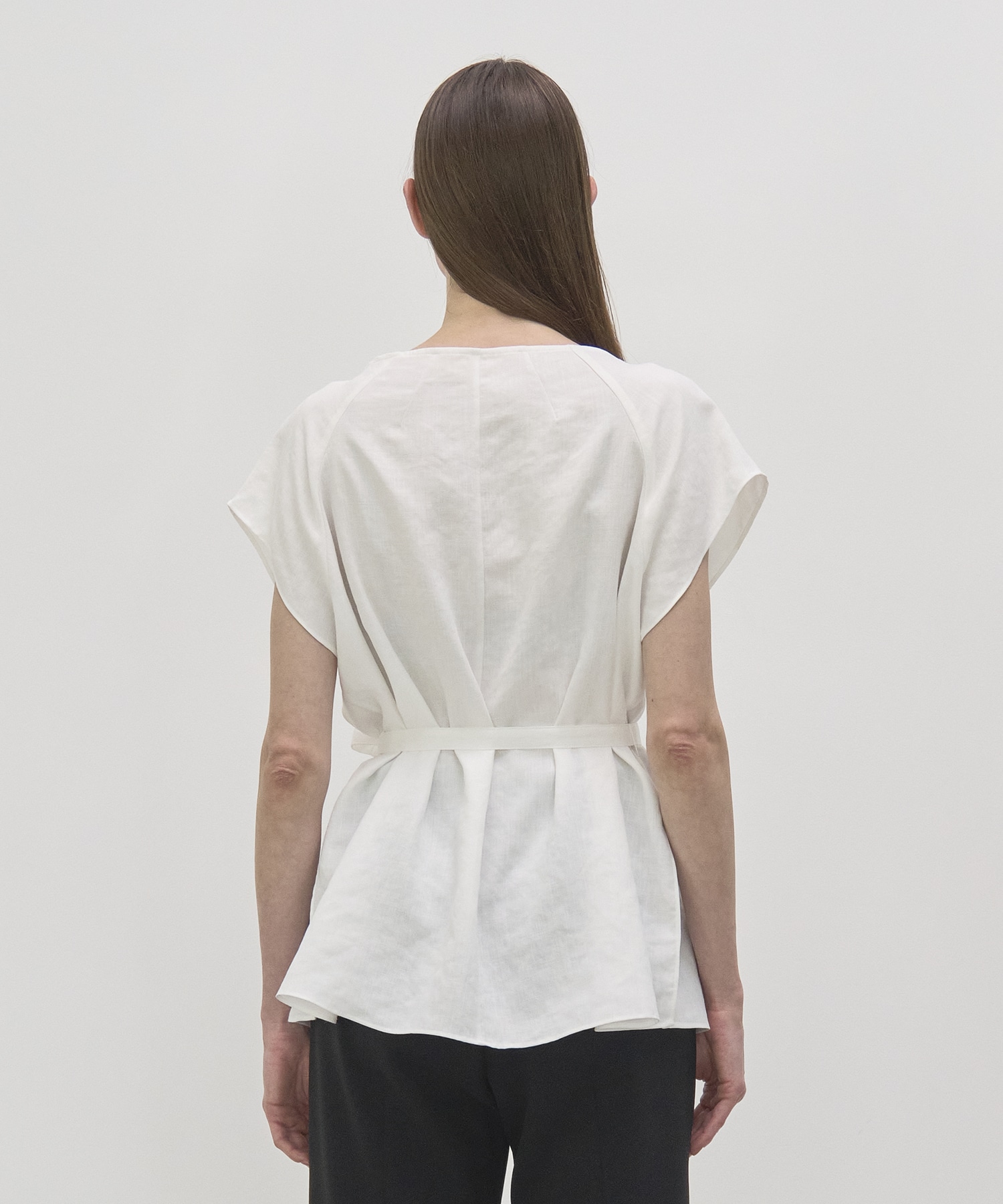 Cindy shirt WH AKIRANAKA