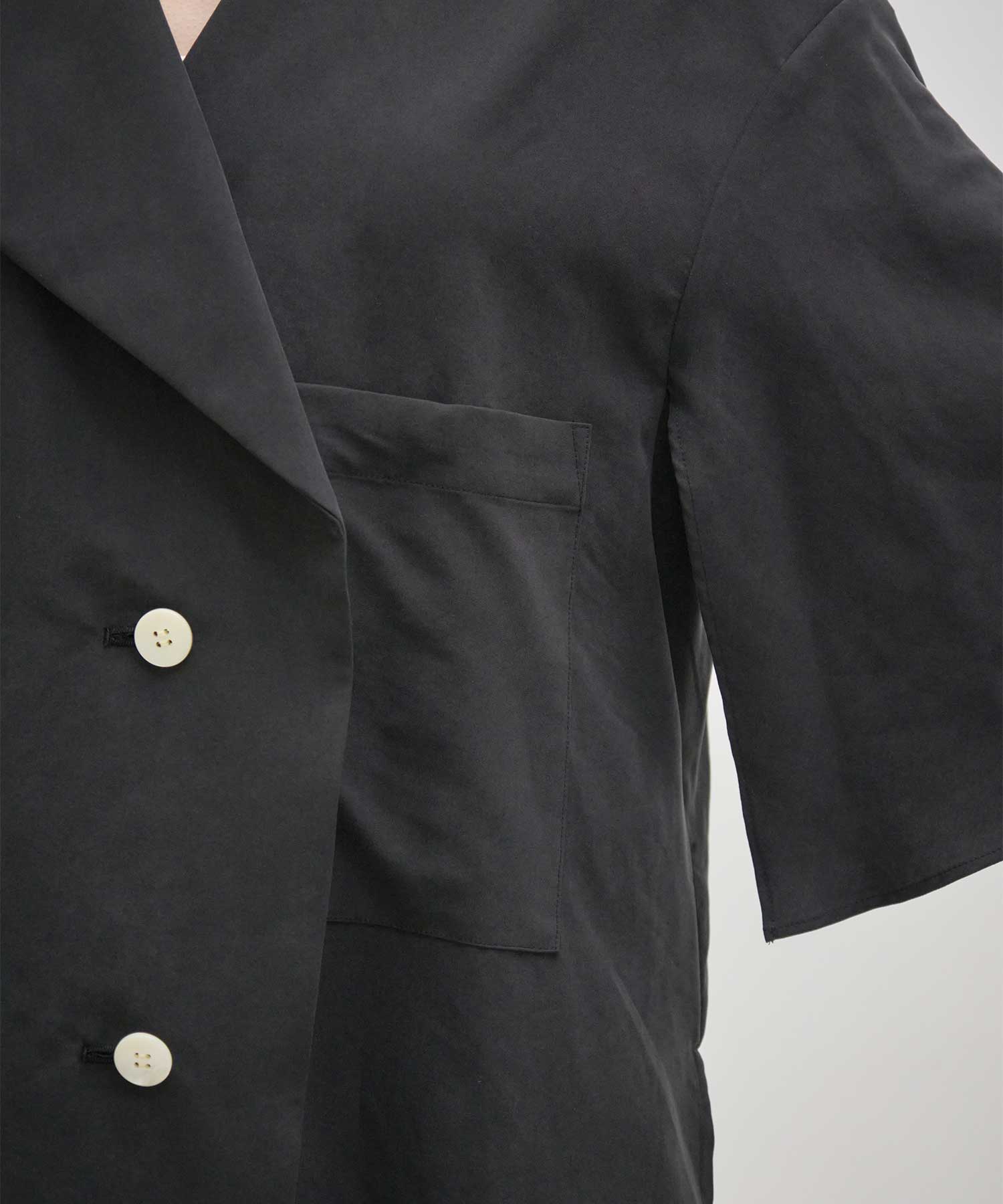 Liese panel sleeve shirt BK AKIRANAKA