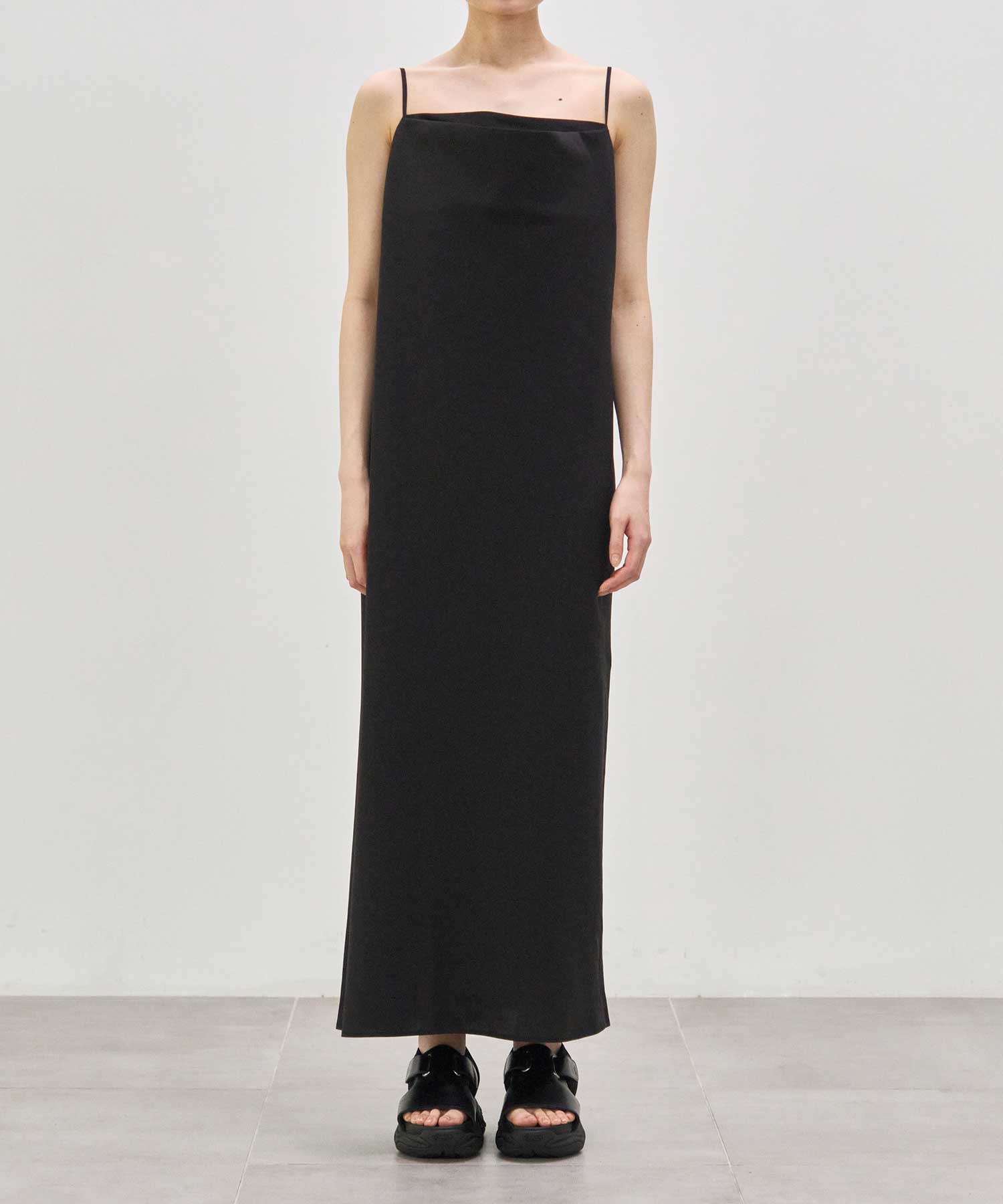 【WEB限定】shoulder strap dress Louren