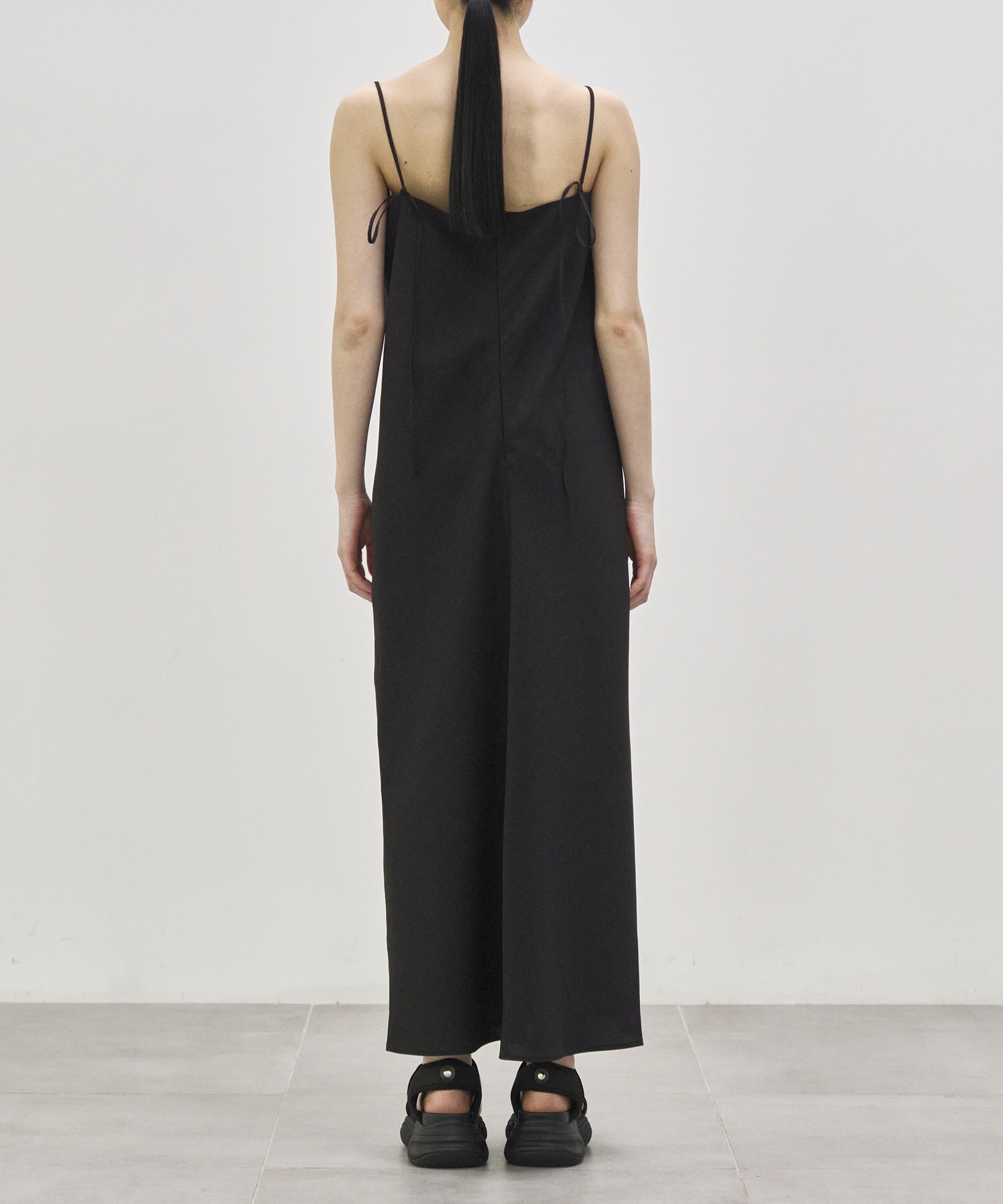 【WEB限定】shoulder strap dress Louren