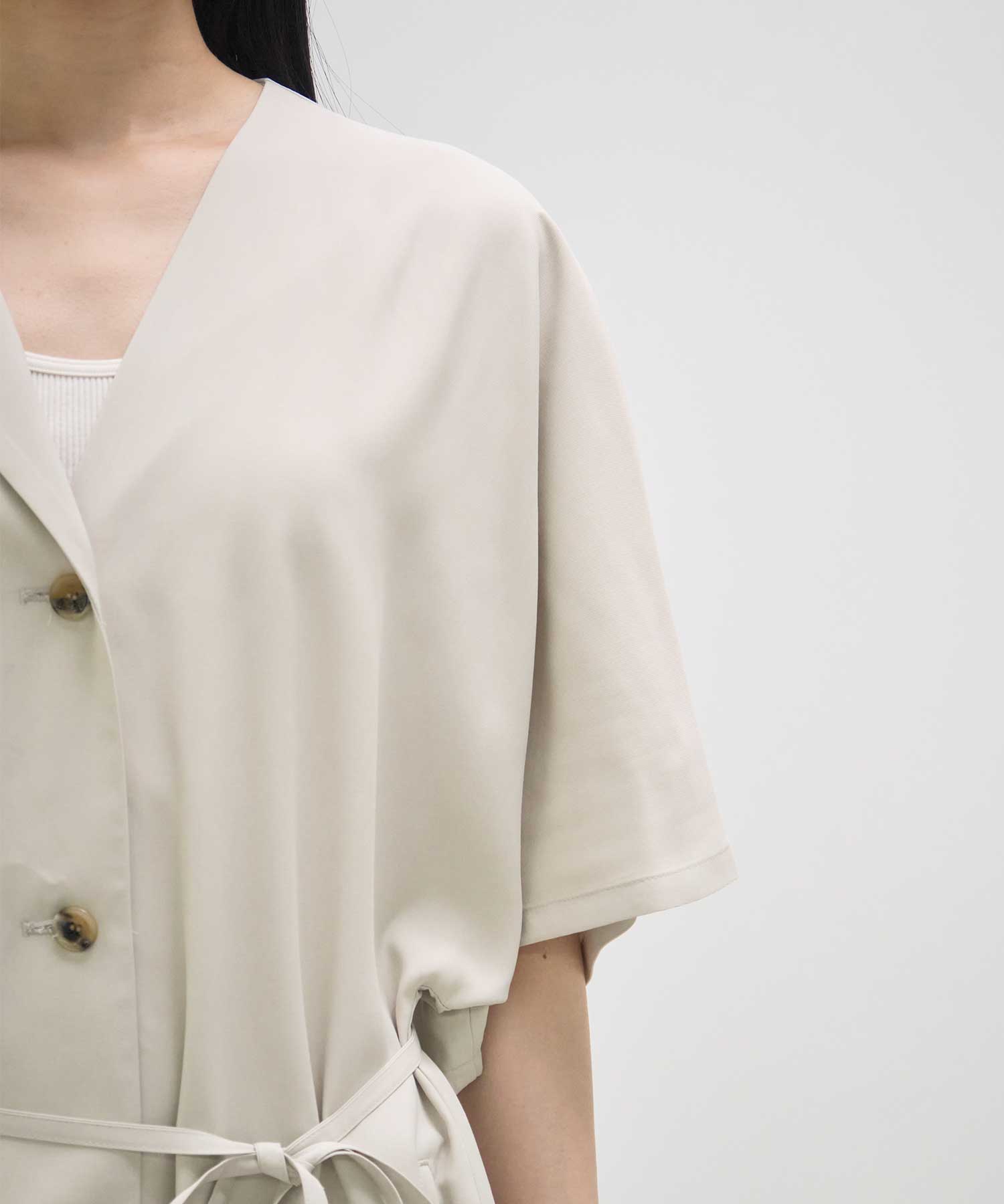 Ana asymmetry dress O.WHT AKIRANAKA