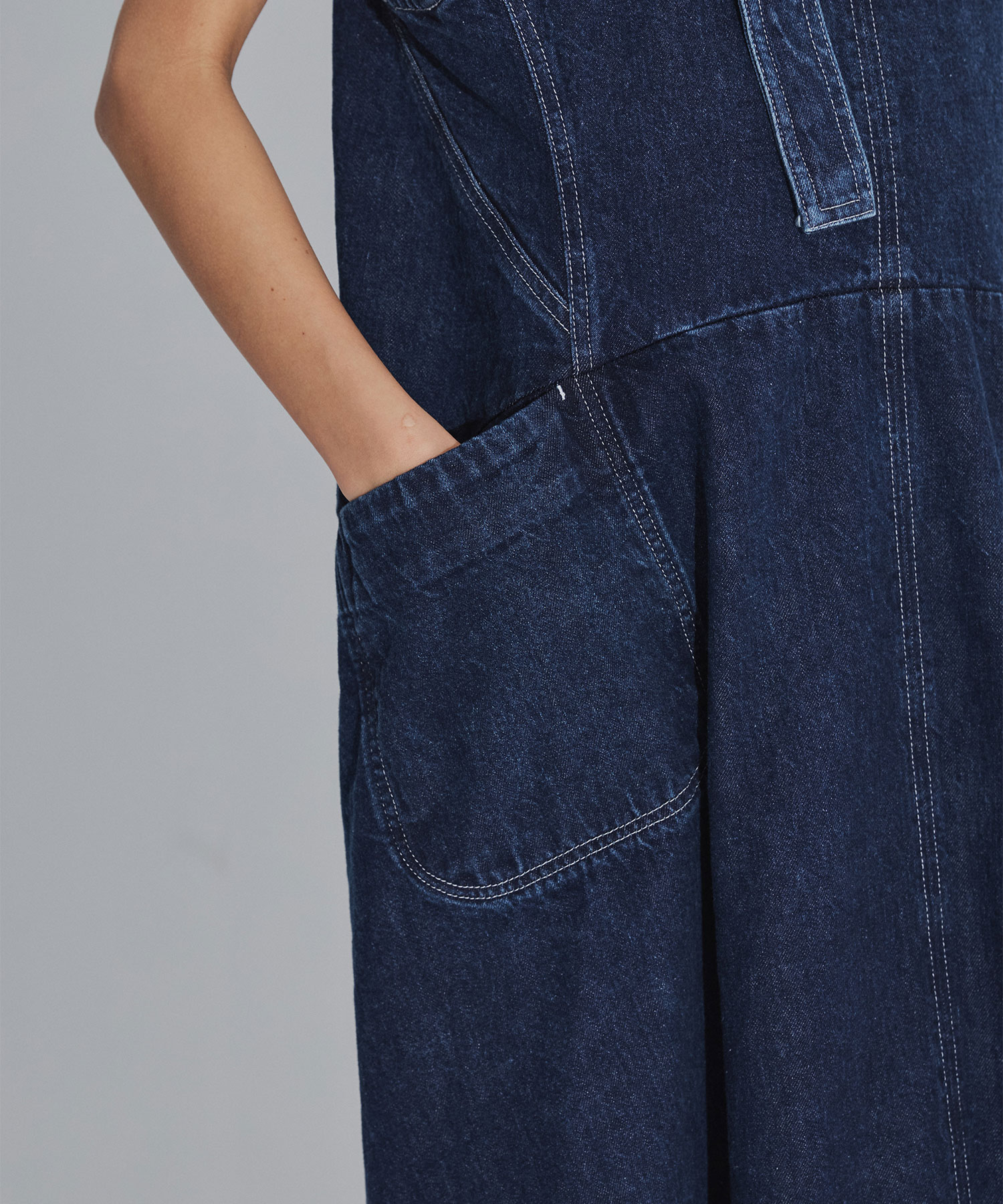 LAURA HARUNOBU MURATA