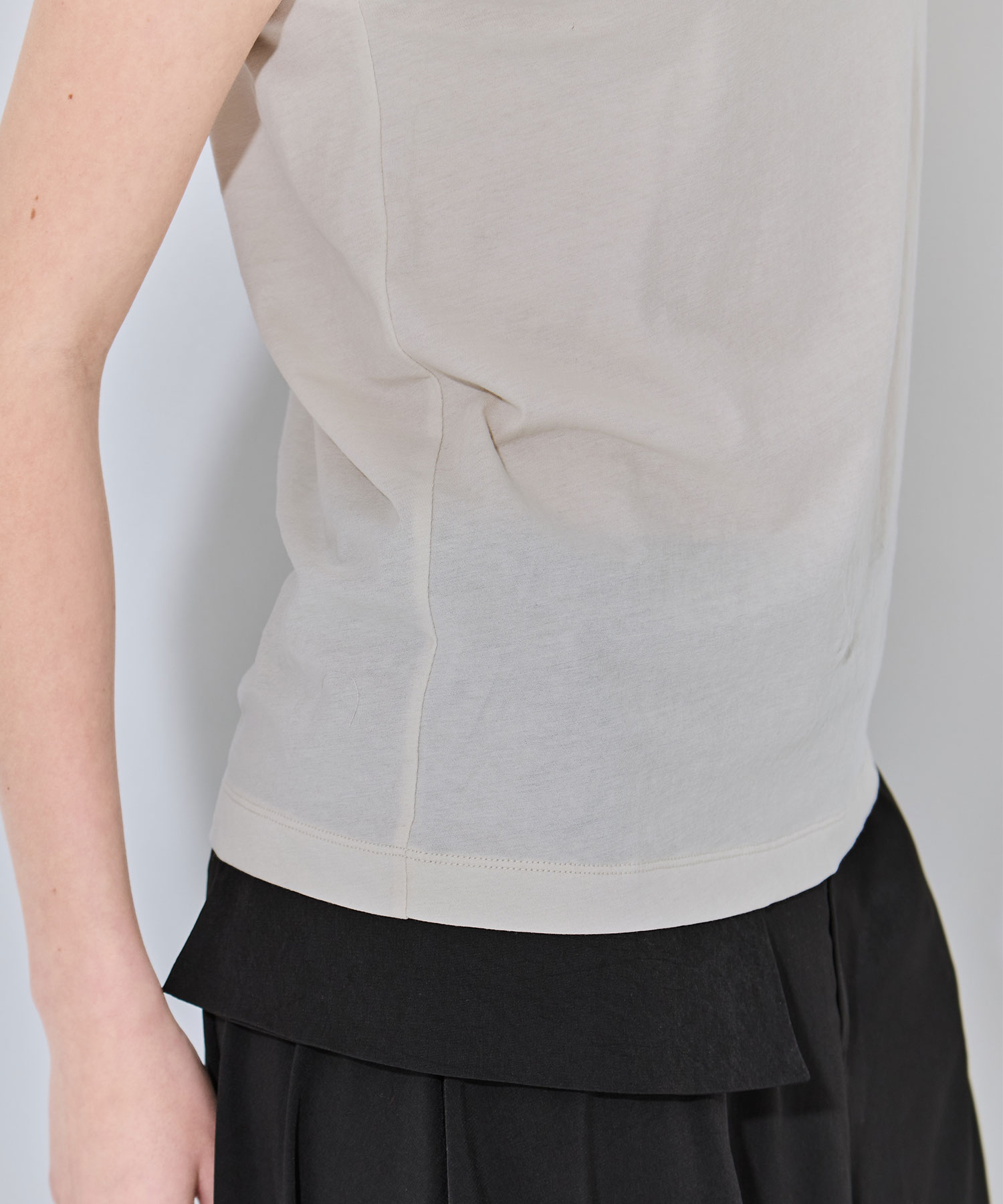 FRESCA NUBUCK REGULAR FIT TANKTOP ATON