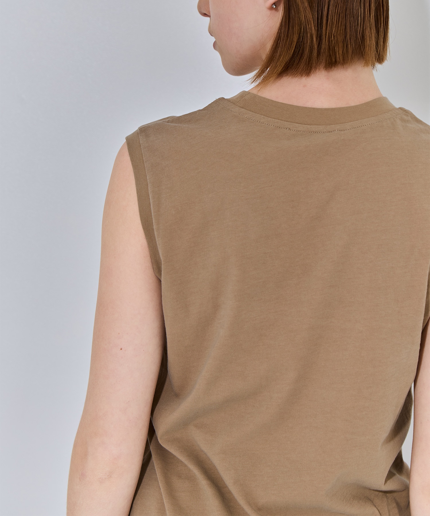 FRESCA NUBUCK REGULAR FIT TANKTOP ATON