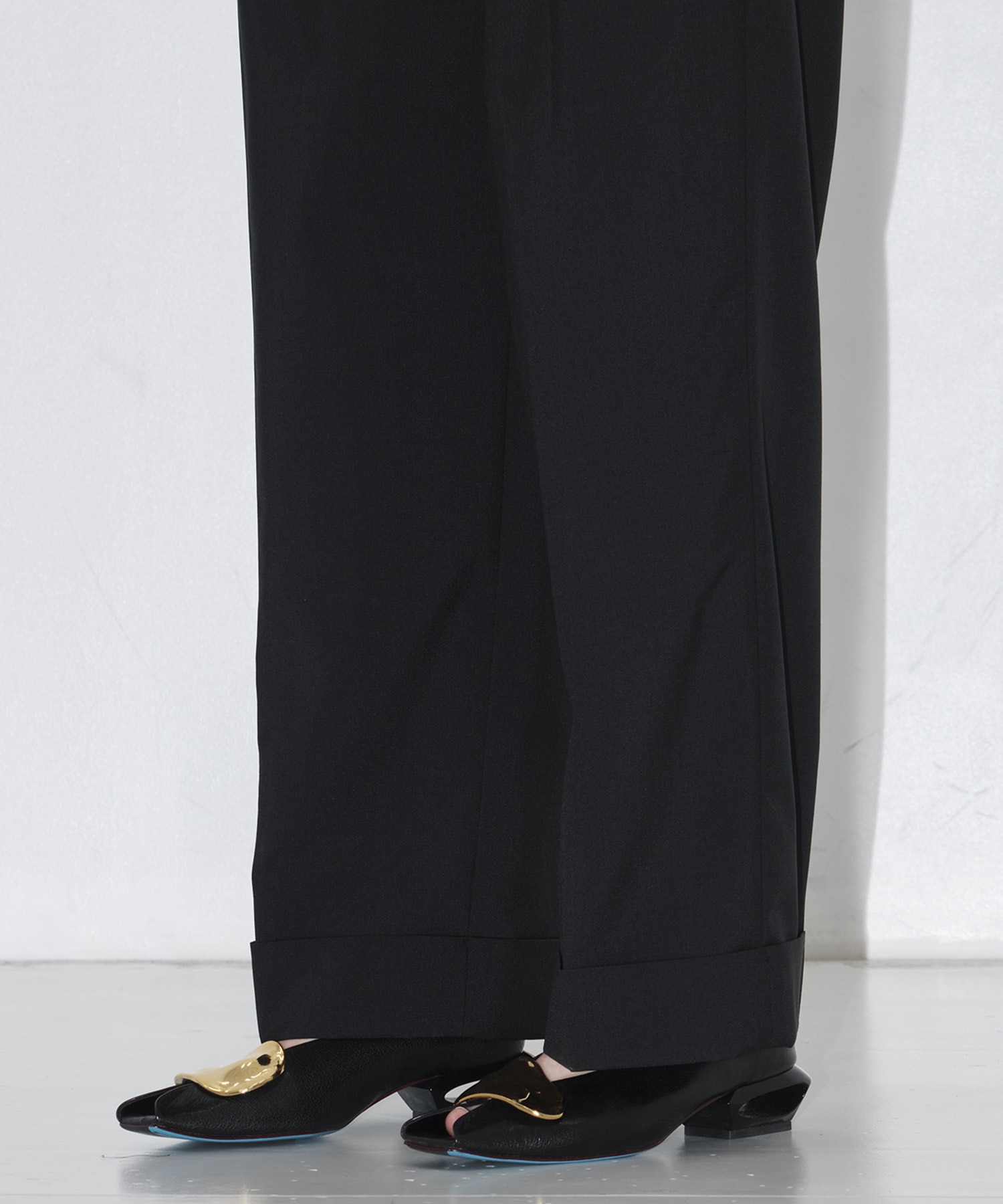 Waist Tuck Pants THE TOKYO