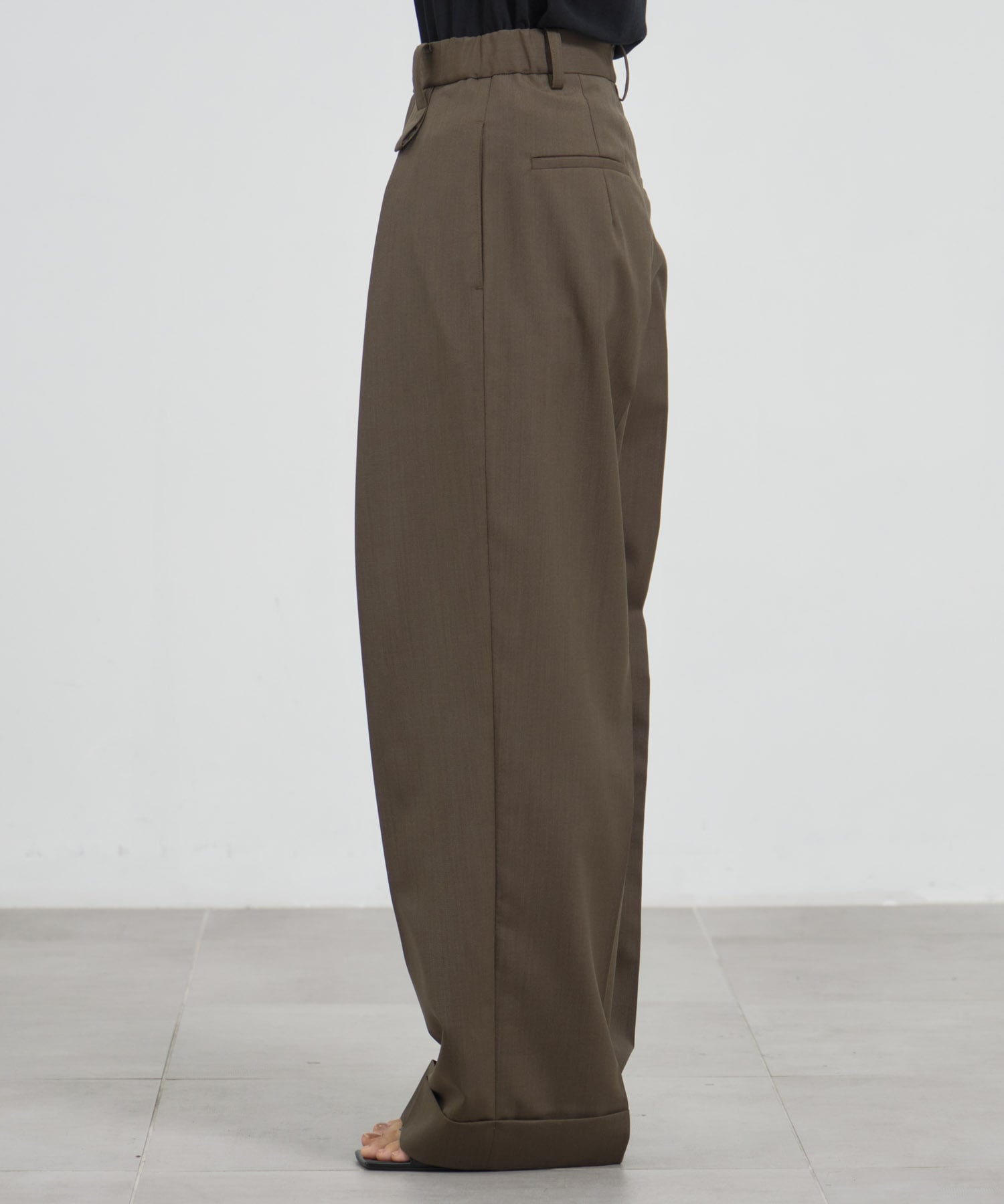 Waist Tuck Pants THE TOKYO