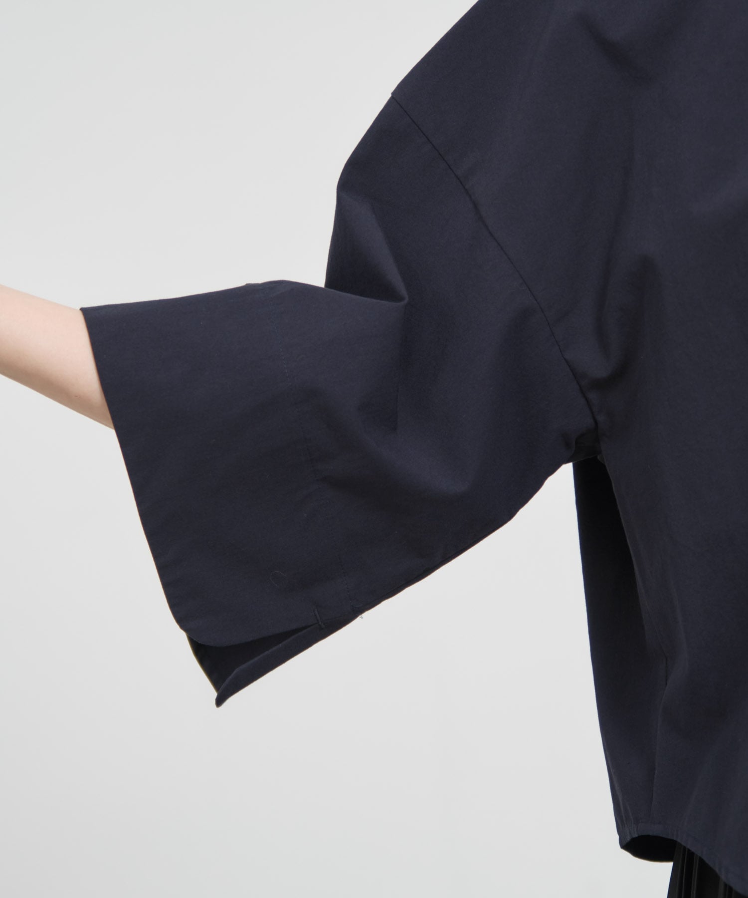 back-volume shirt nagonstans