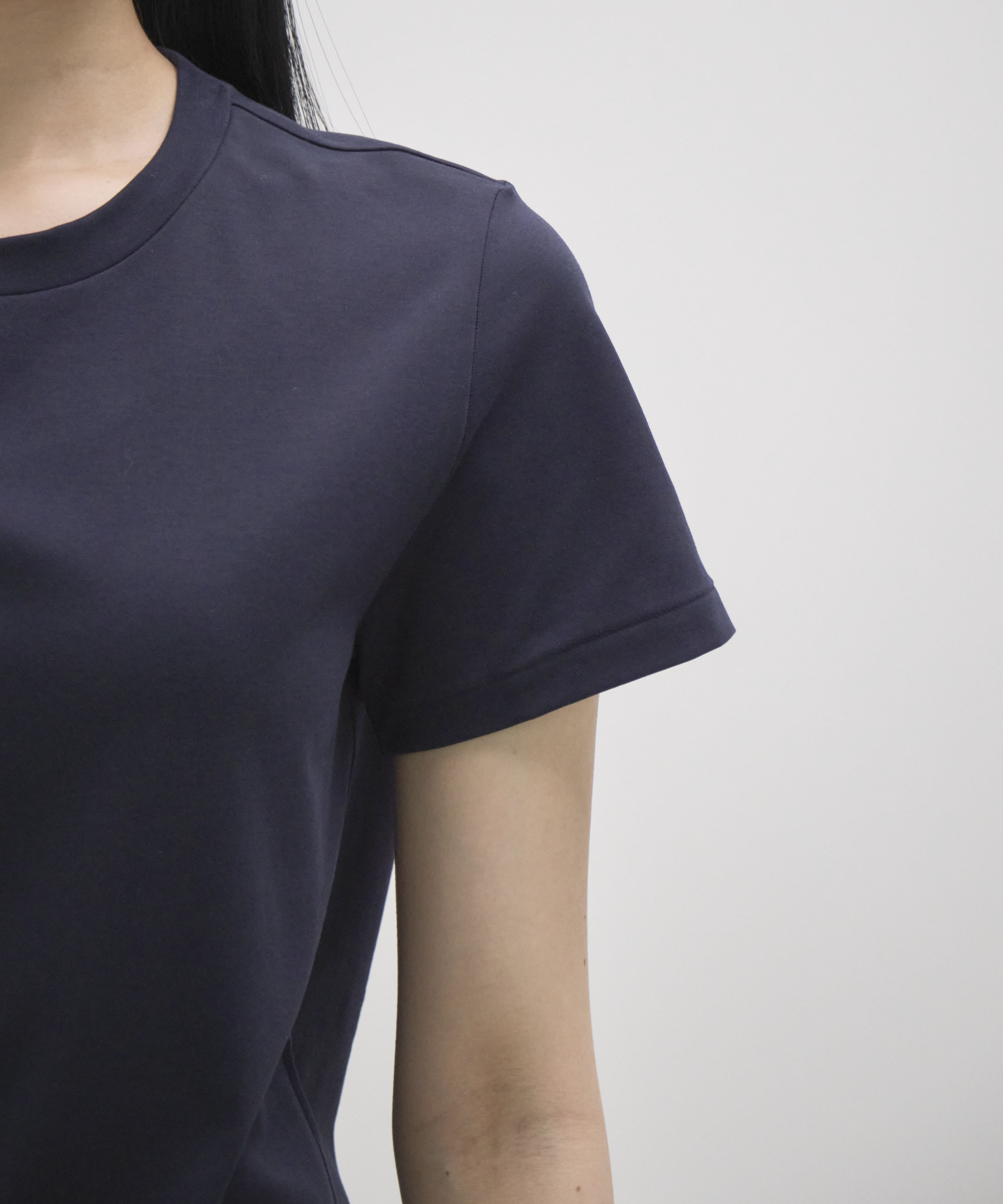 Crew Neck Short Sleeve T GOOD PEOPLE GOOD STITCHING GOOD PRODUCT