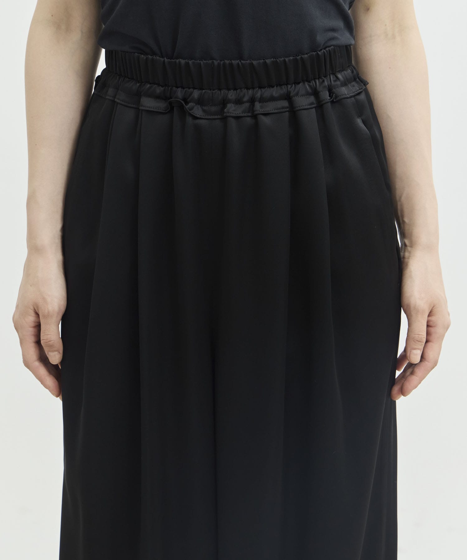 GATHER WIDE-TROUSERS ENFOLD