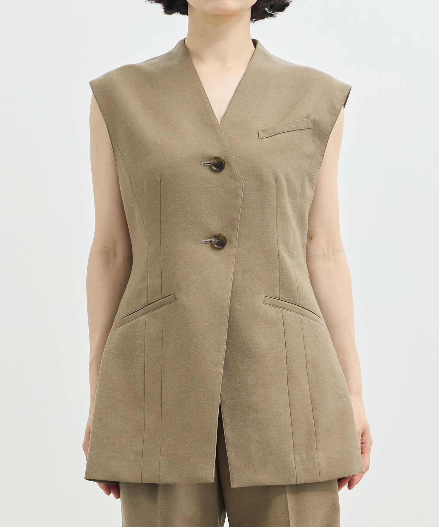 EX.V Neck Gilet AKIRANAKA