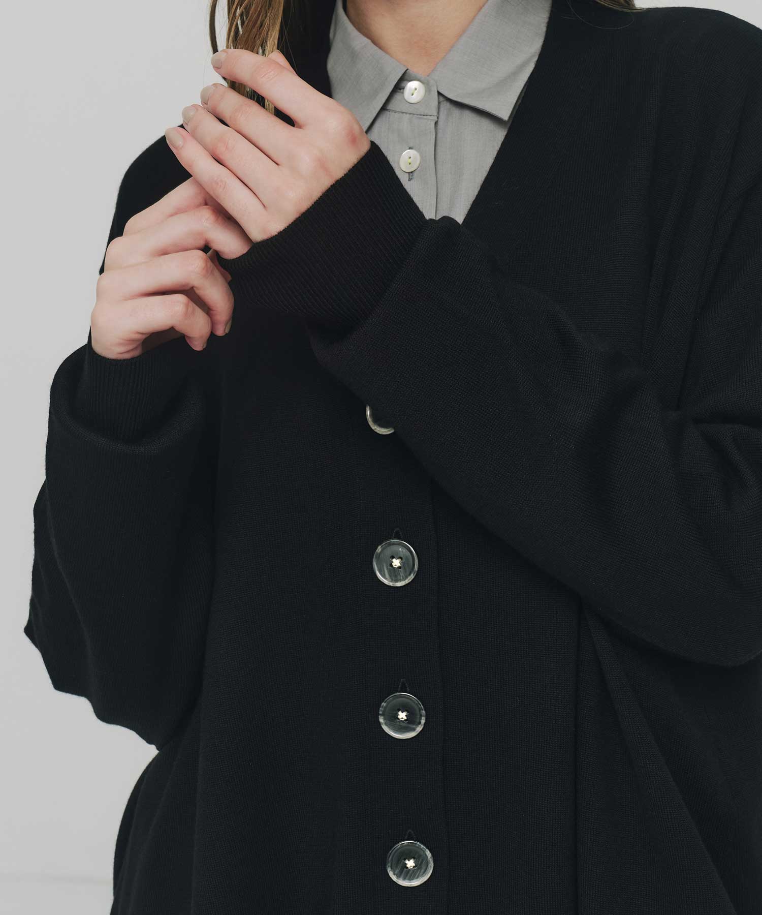 FLARE-SILHOUETTE CARDIGAN ENFOLD