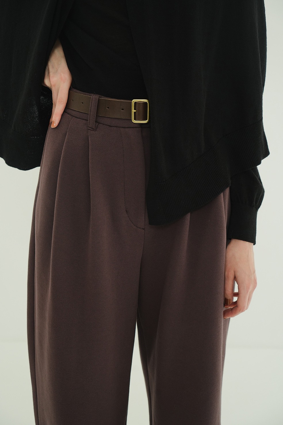 TWO TUCK SWEAT PANTS CLANE