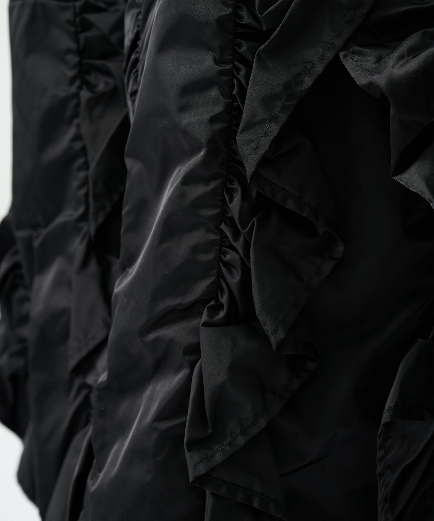 FRILL-HEM DRESS ENFOLD