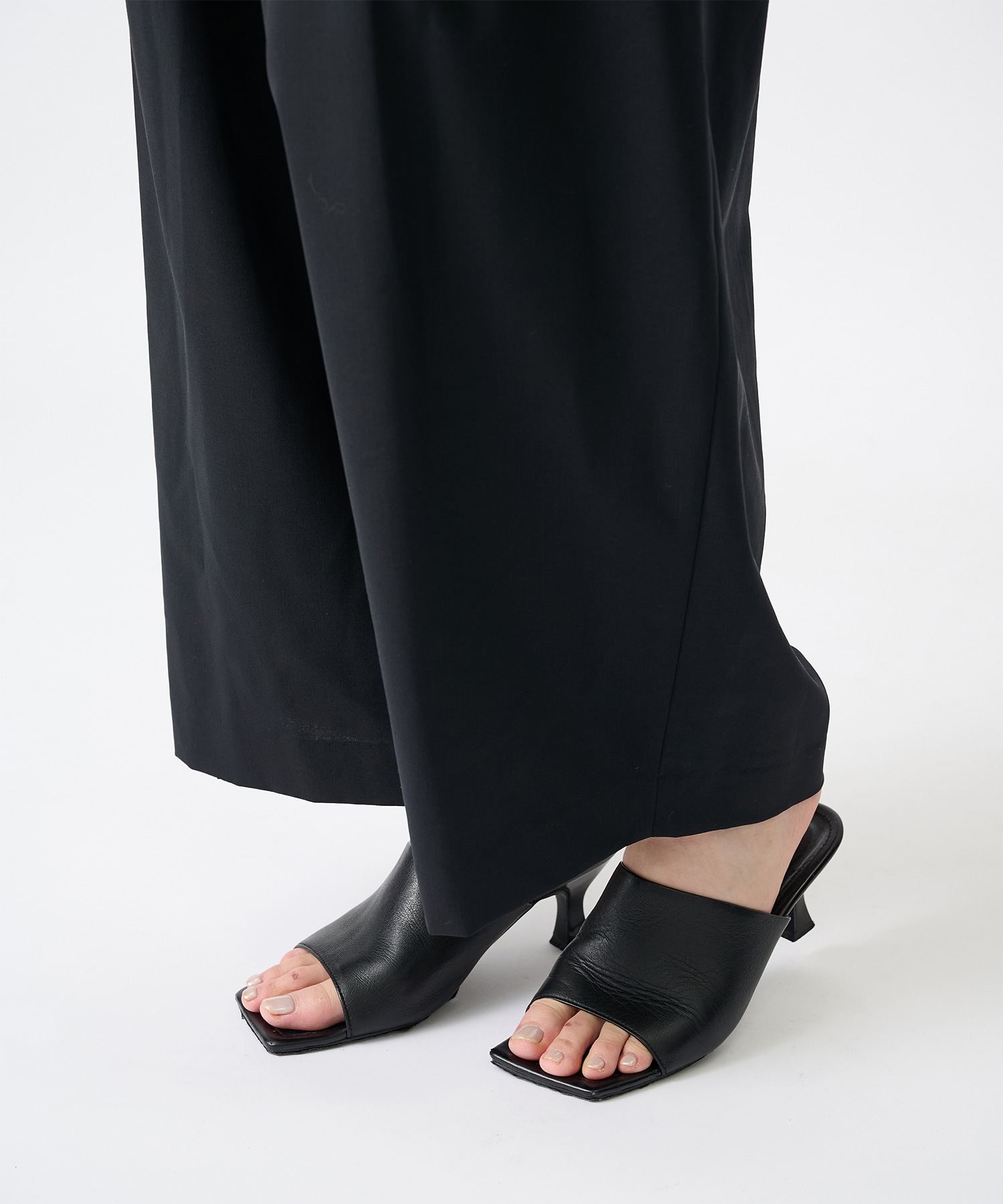 STRAP-TROUSERS ENFOLD