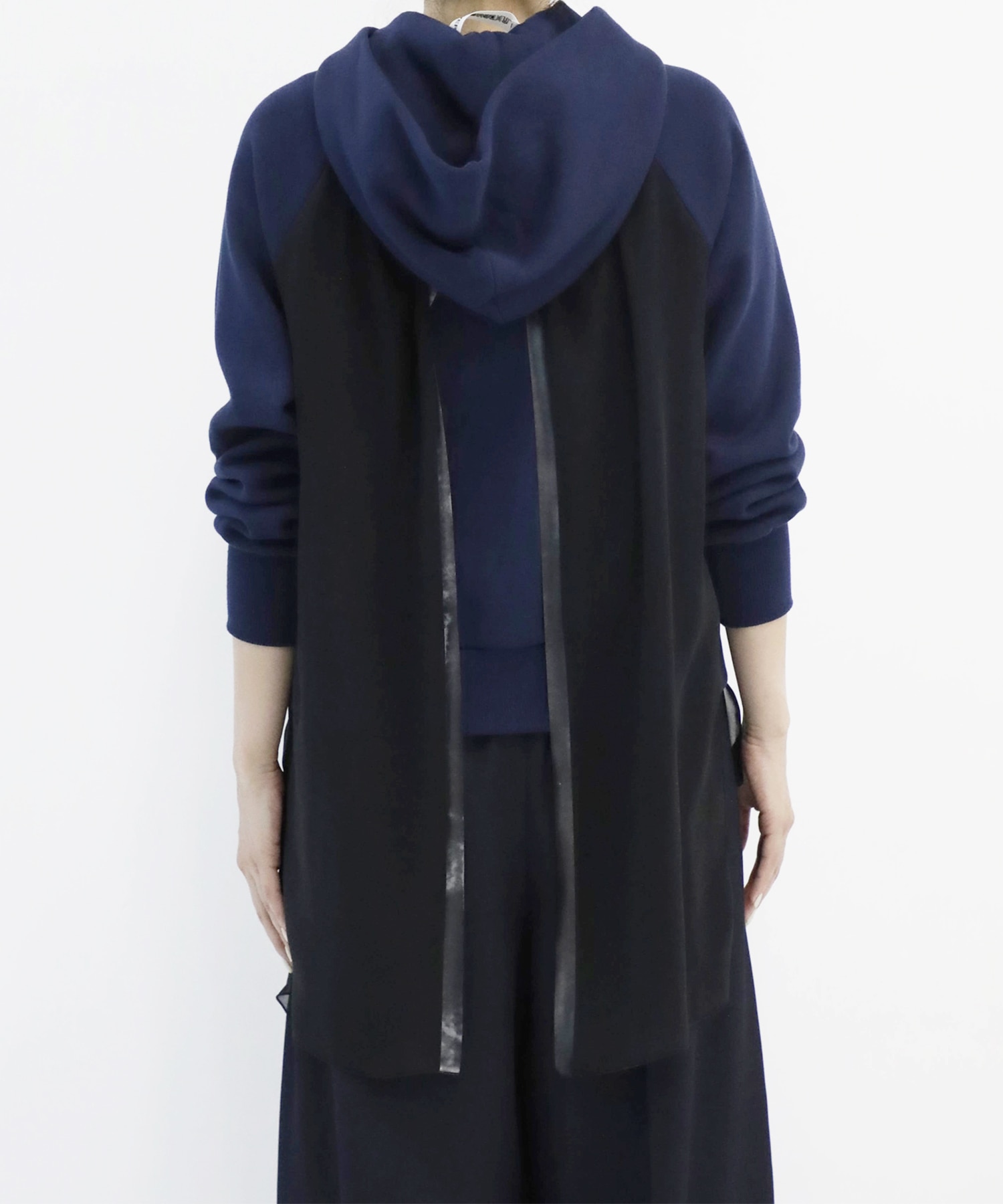 UP2F1803-2 C/S UNDERCOVER