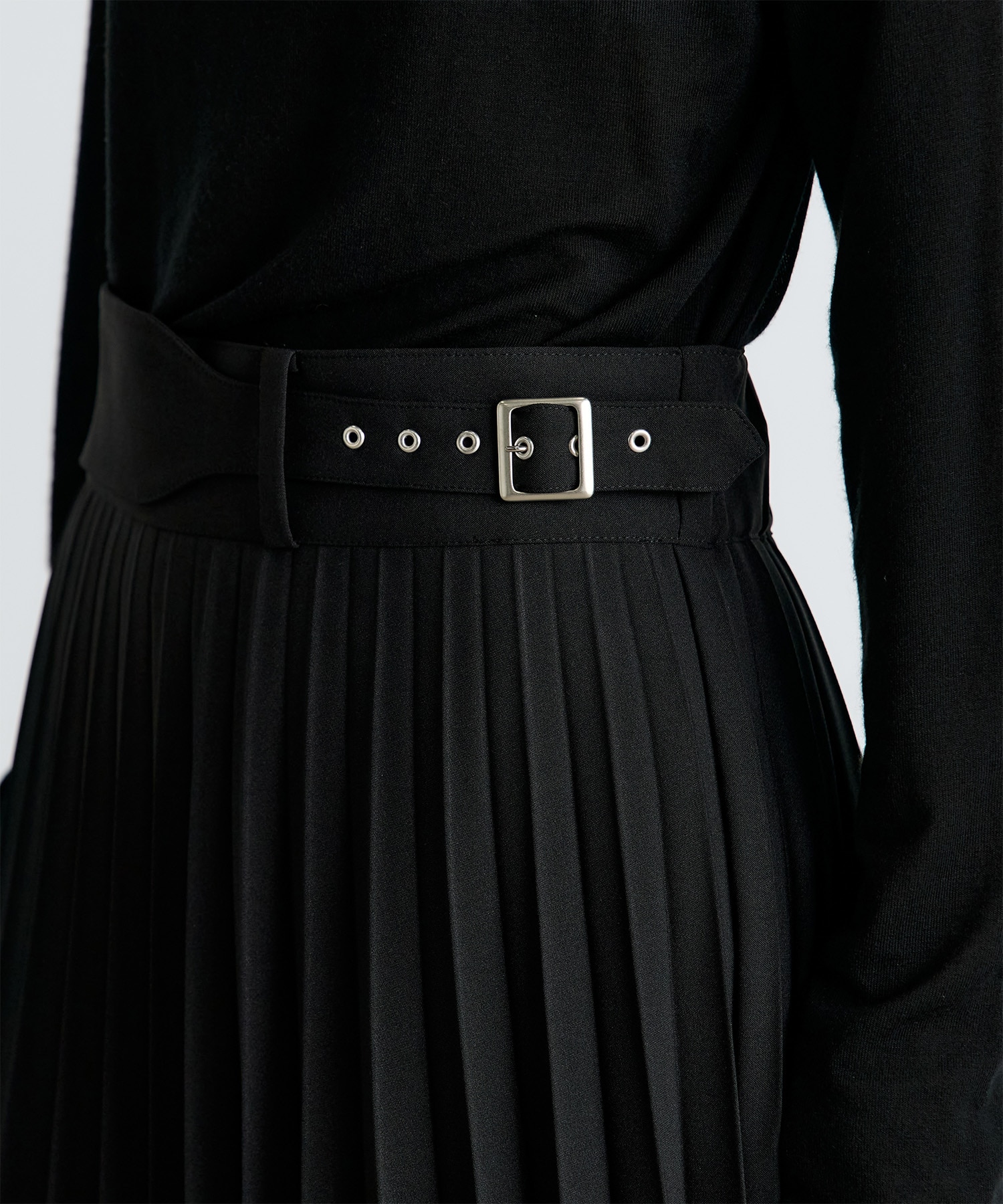 Eliza Pleats Skirt EZUMi