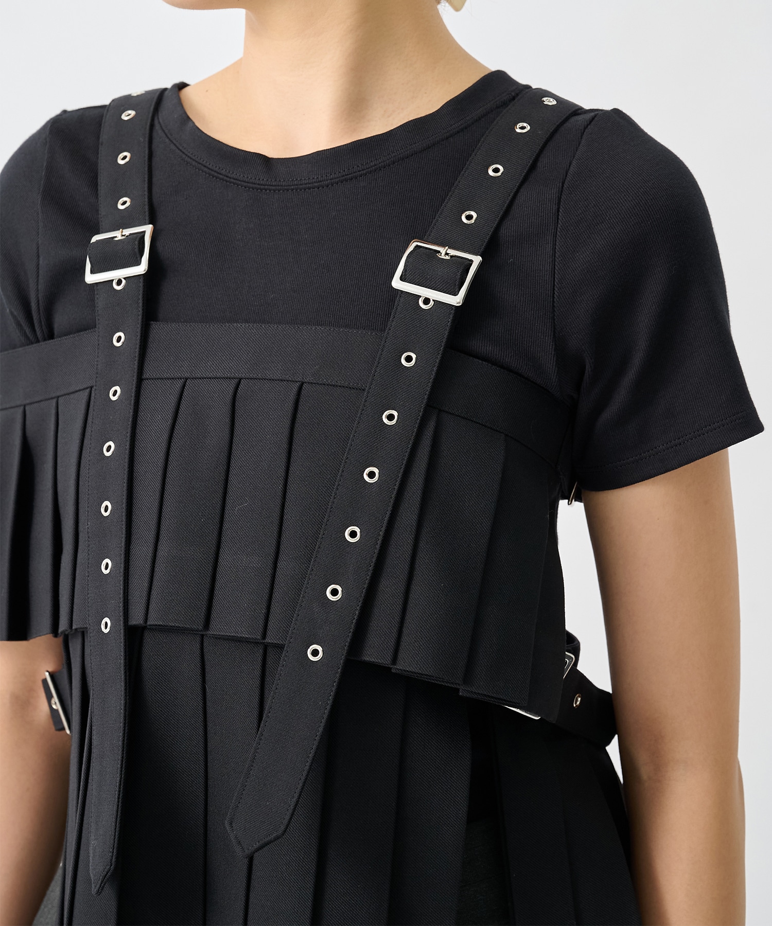 3R-V008-051 Pleats Bustier noir kei ninomiya