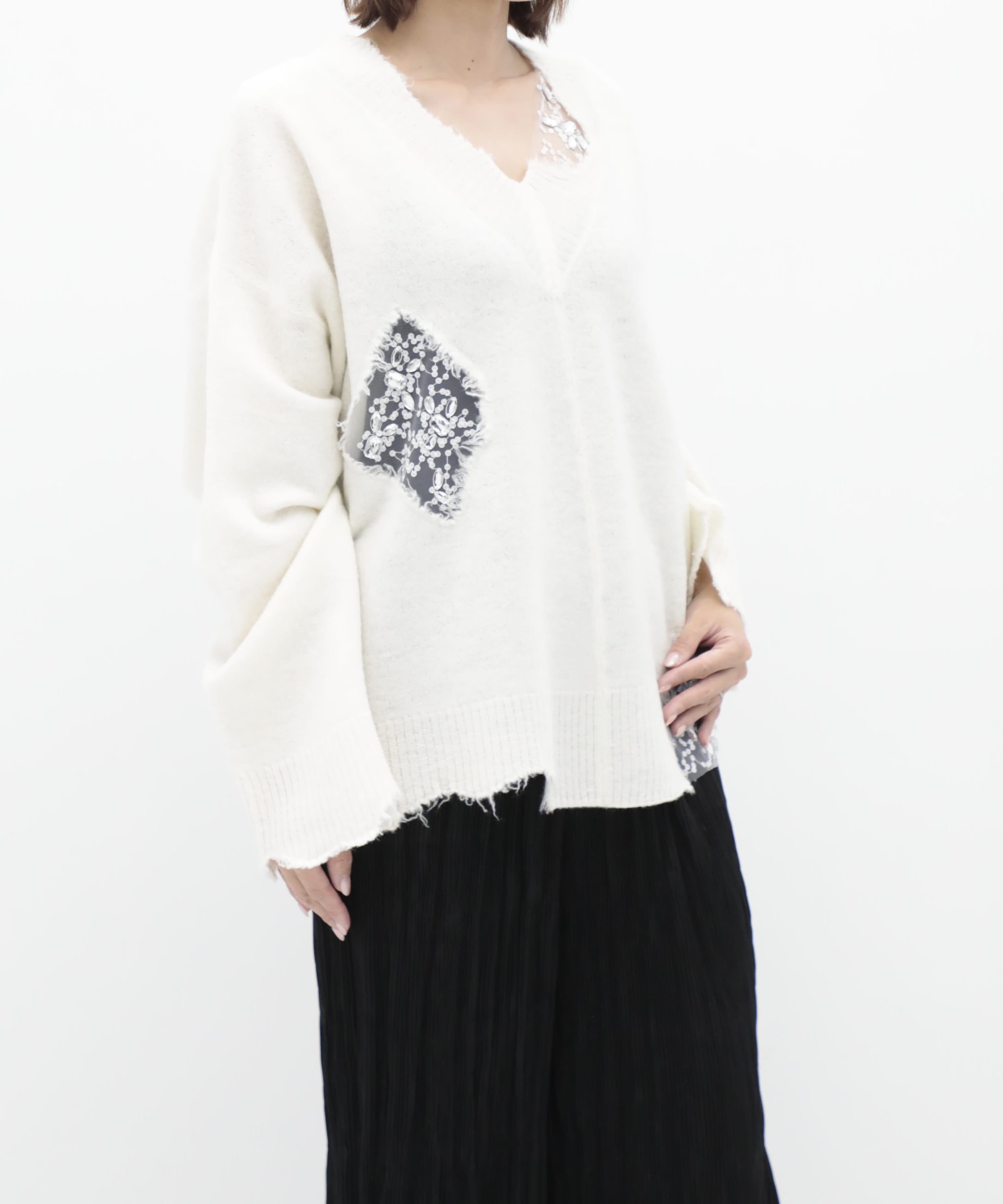 別注 エローデッドエンブロイダリーセーター EZUMi