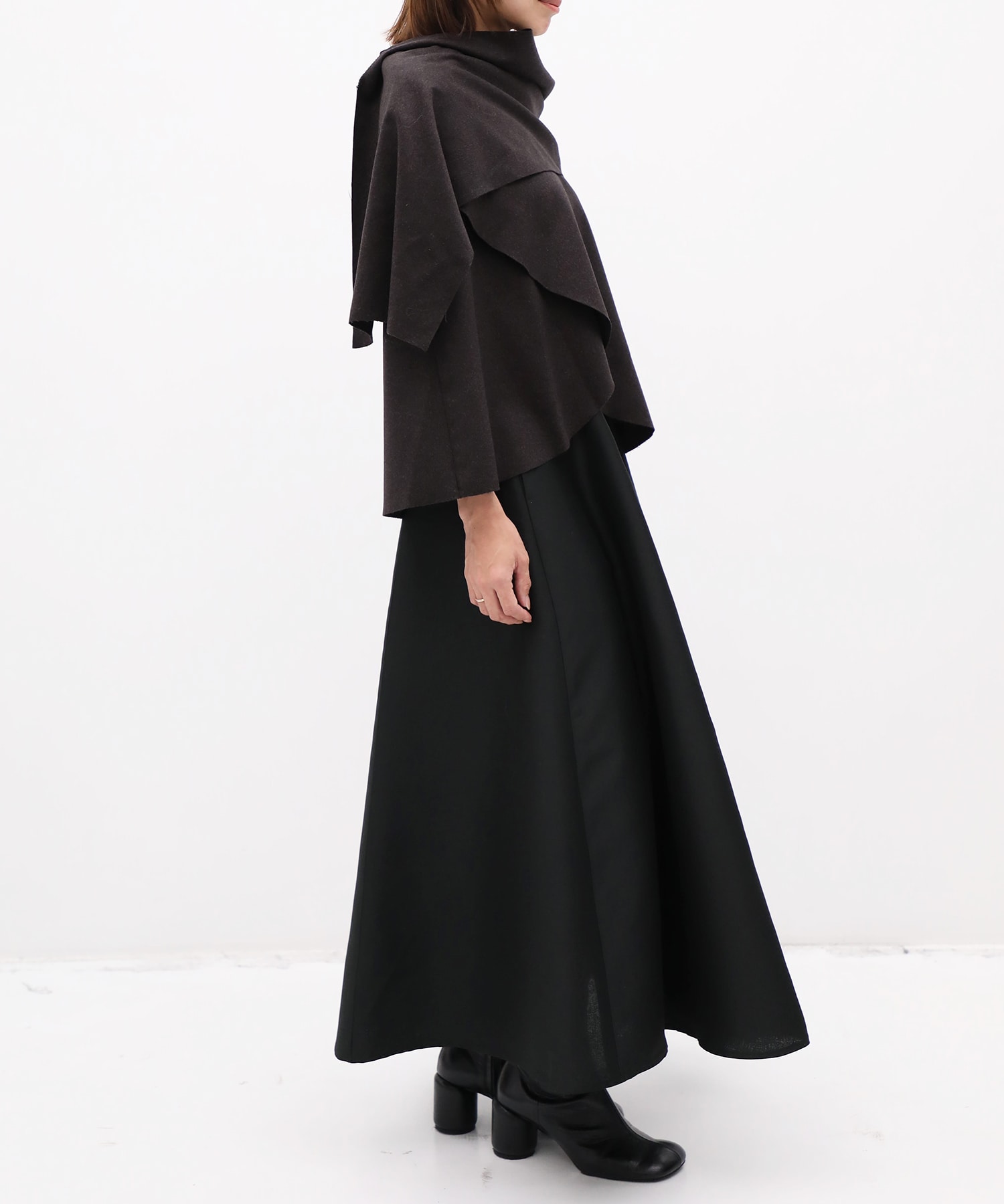CAPE STOLE CA MADISONBLUE
