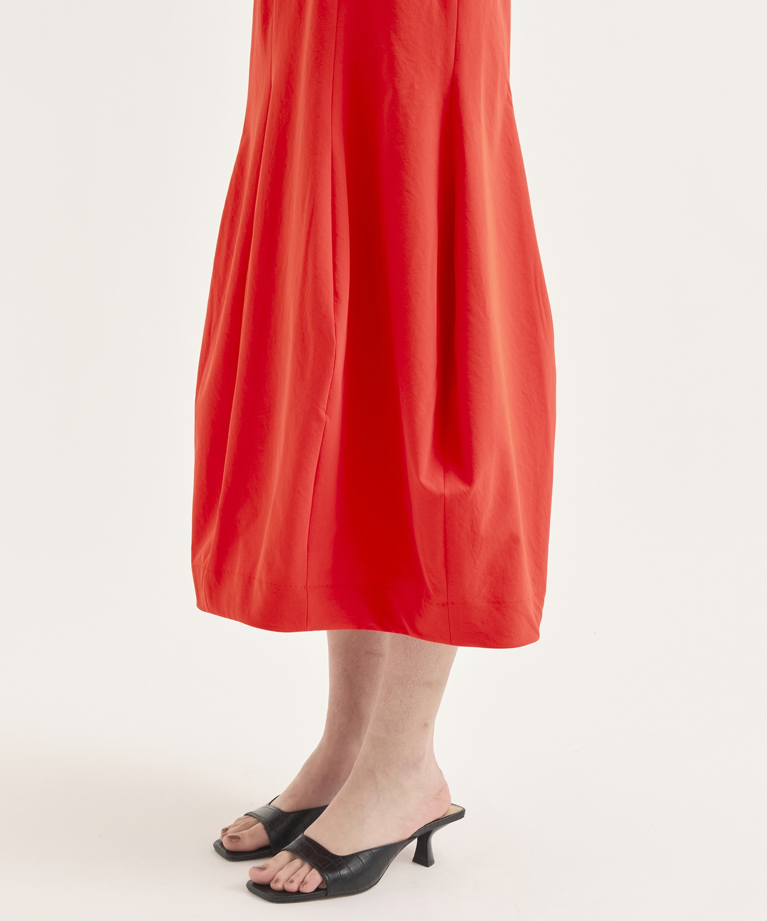 Curve Pattern One-Piece RITAN