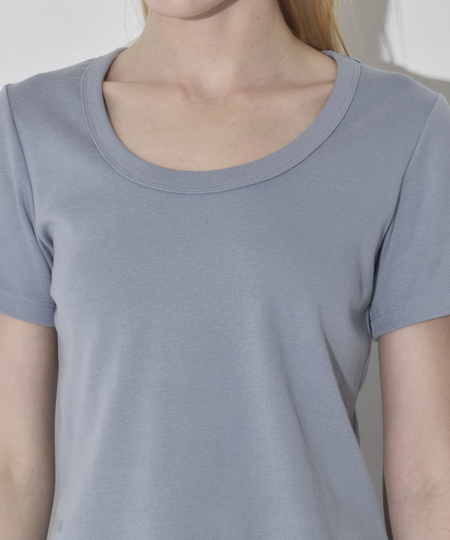 U-Neck T-Shirt RITAN
