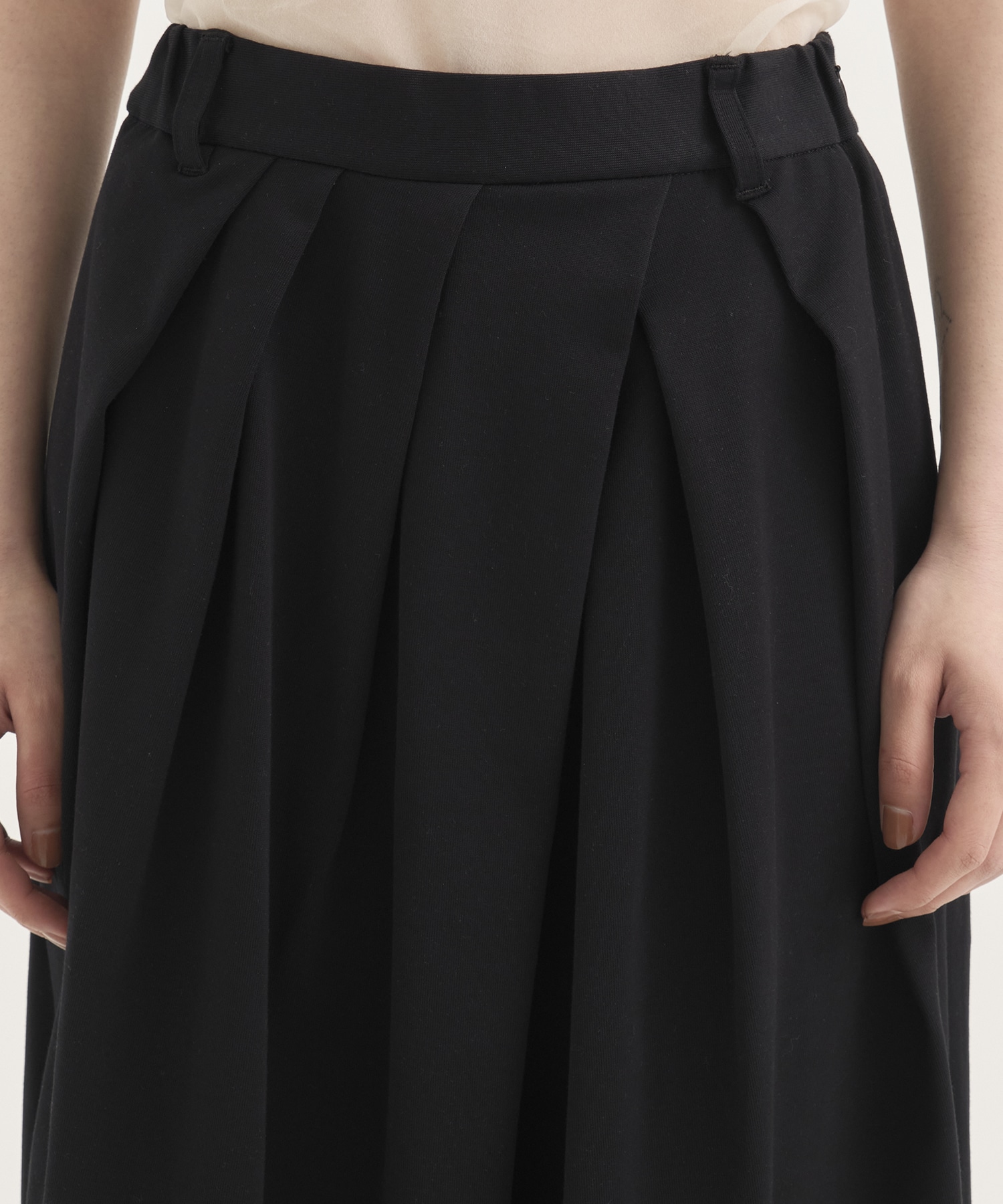 Random Tack Cut Pants RITAN