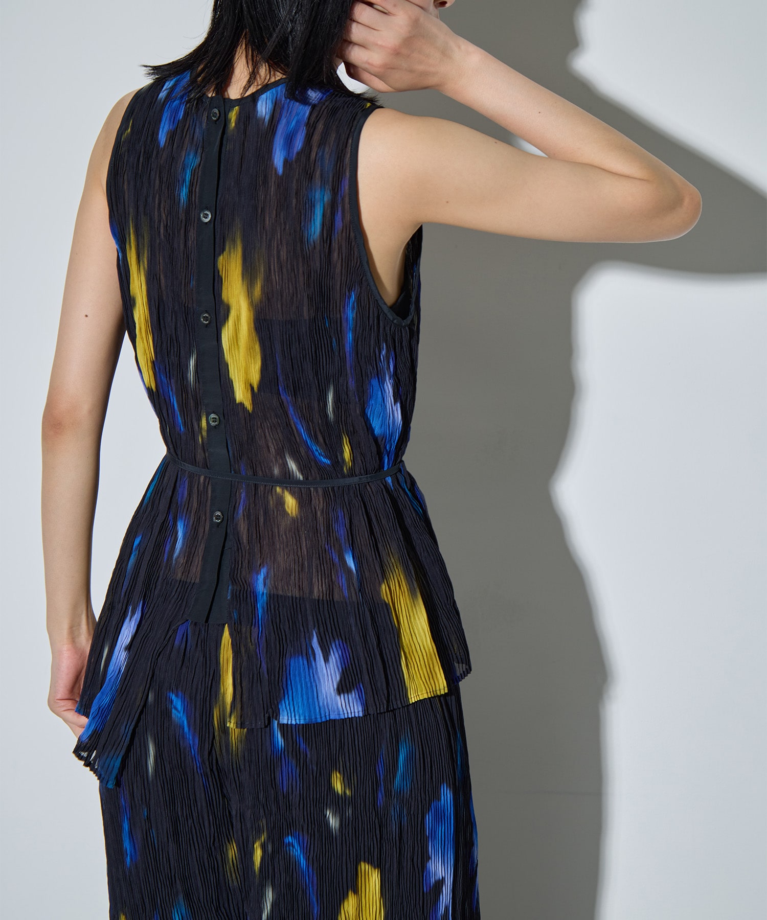 Airy Micro Pleats Tops RITAN