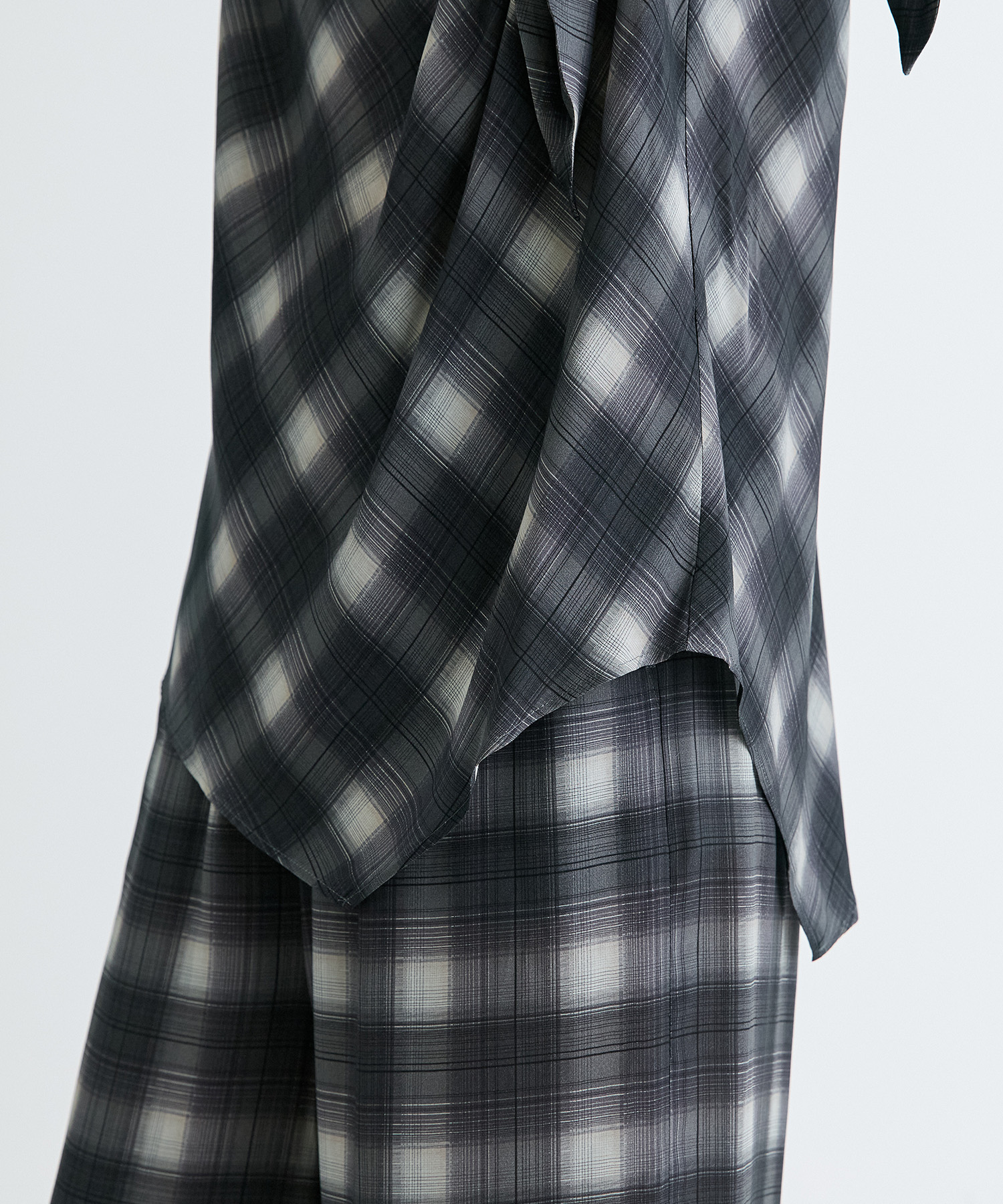 Chic Scarf Accent Tops RITAN