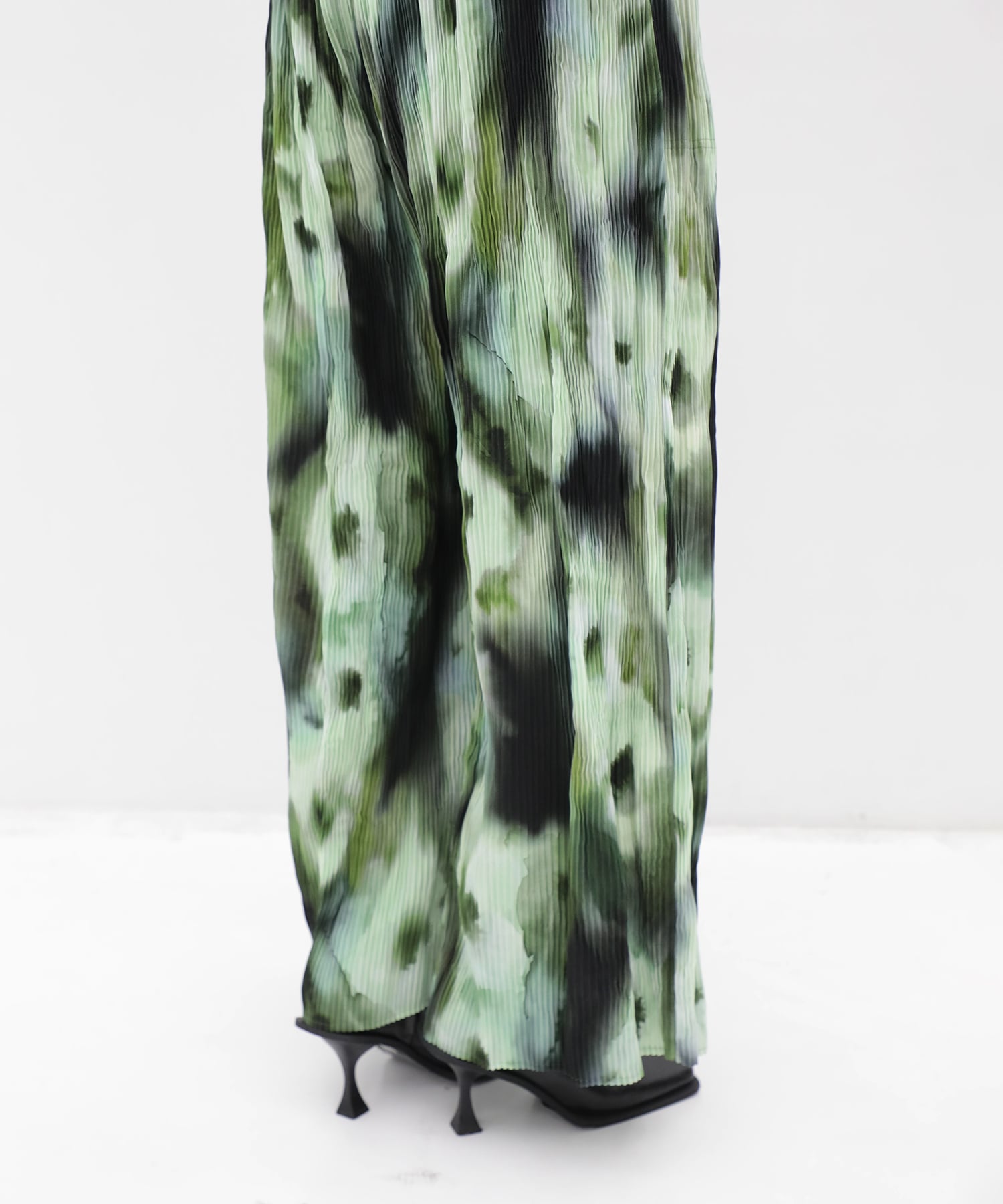 Crystal Twist Pleats Pants RITAN