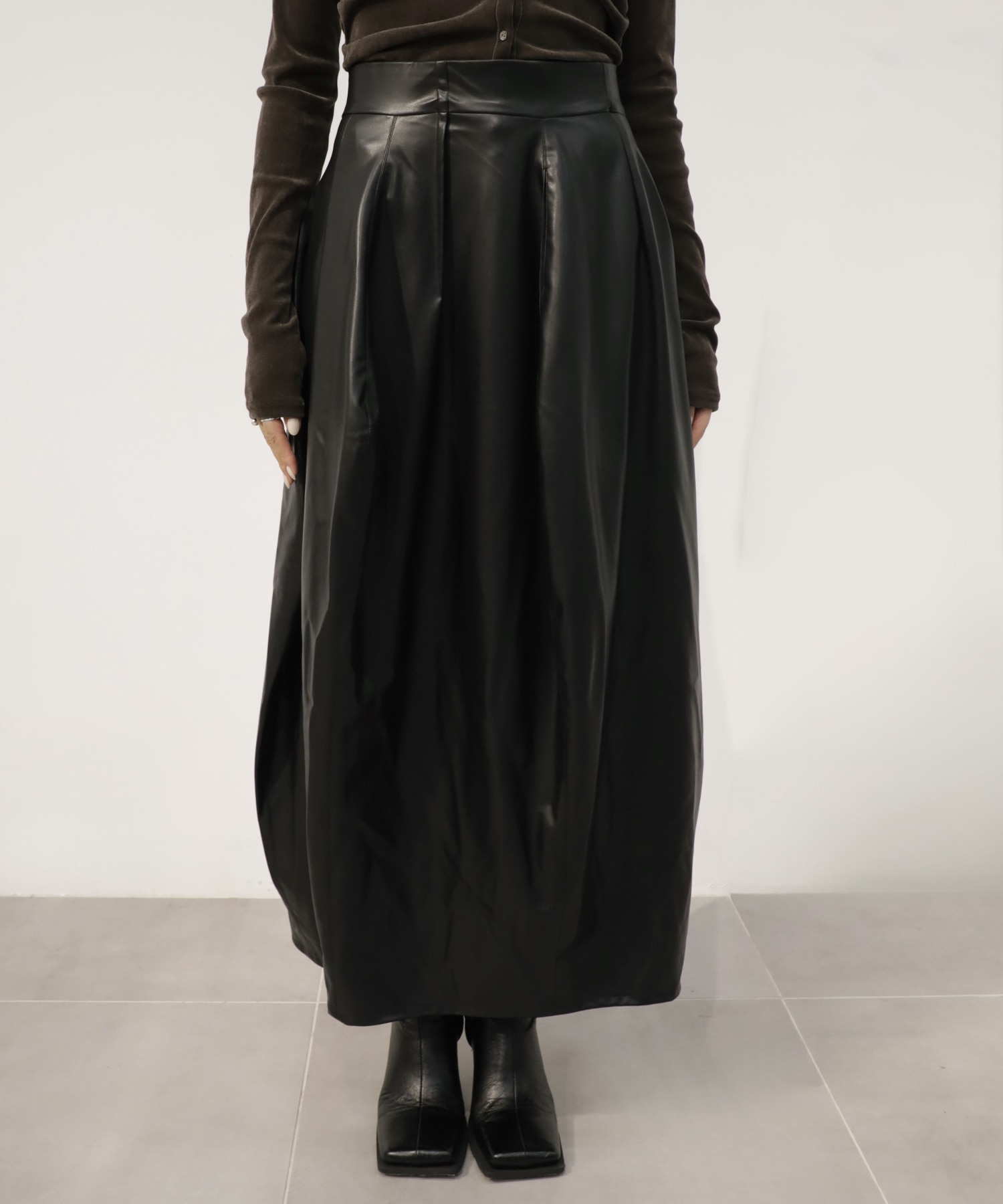 Arch Pattern Leather Skirt RITAN