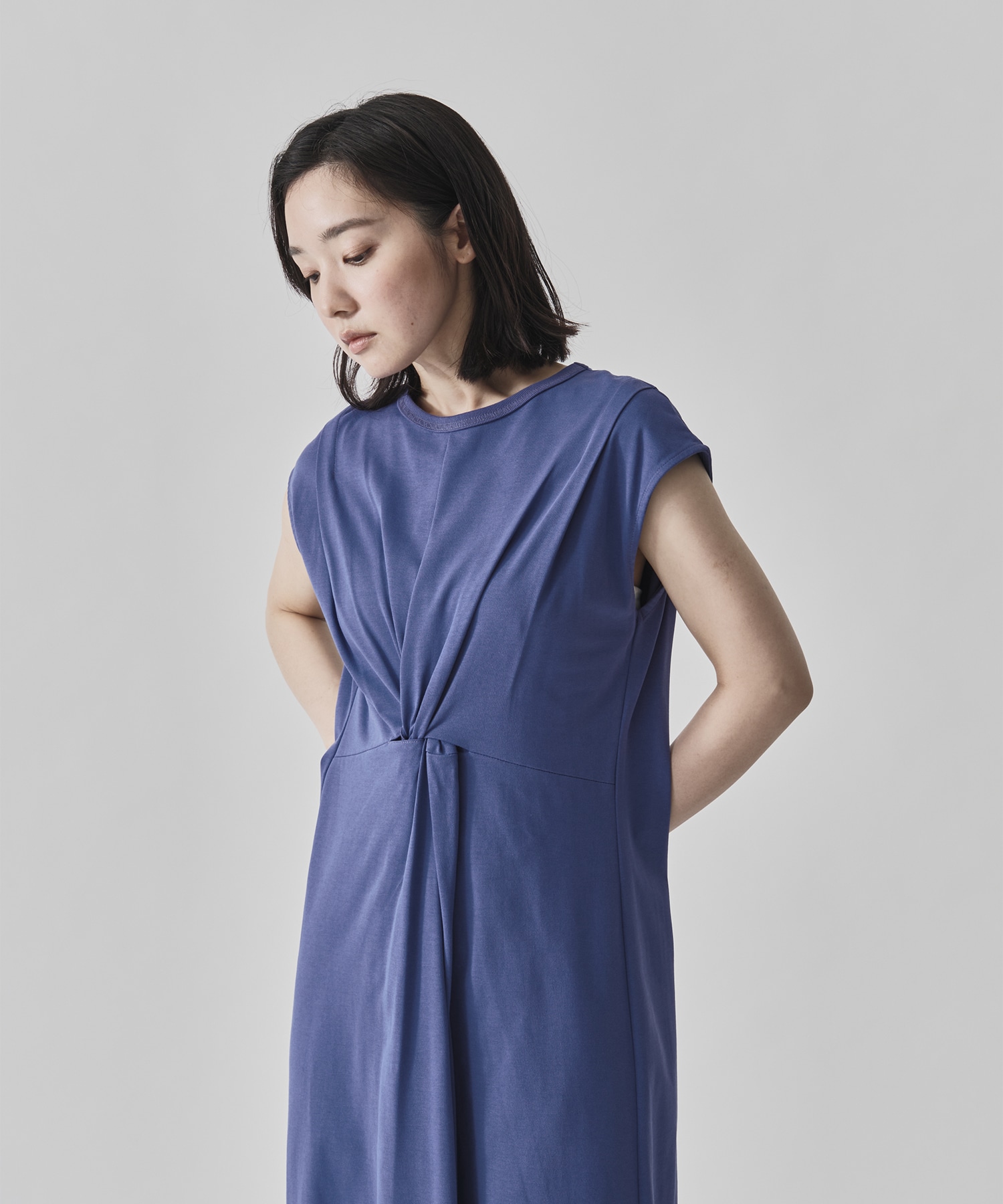 Shoulder Tuck Twist Dress CITY TOKYO