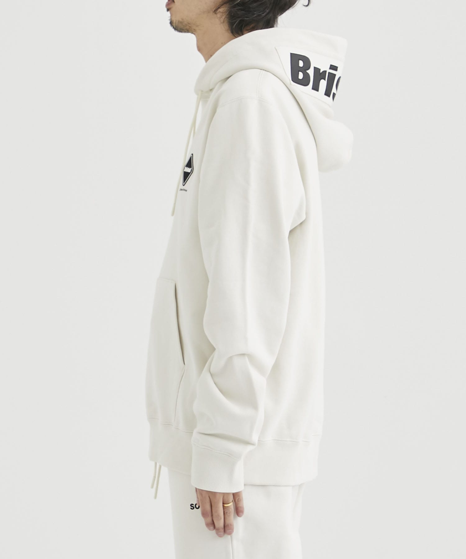 FAKE LEATHER APPLIQUE TEAM SWEAT HOODIE(S WHITE): F.C.Real Bristol