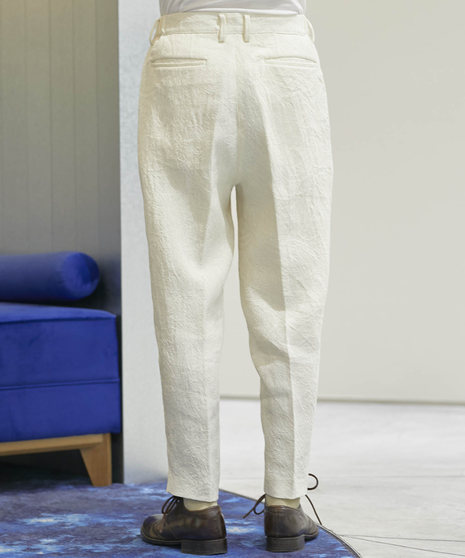 EX.TWO TUCKS TAPERED PANTS(1 IVORY): IRENISA: MEN｜THE TOKYO