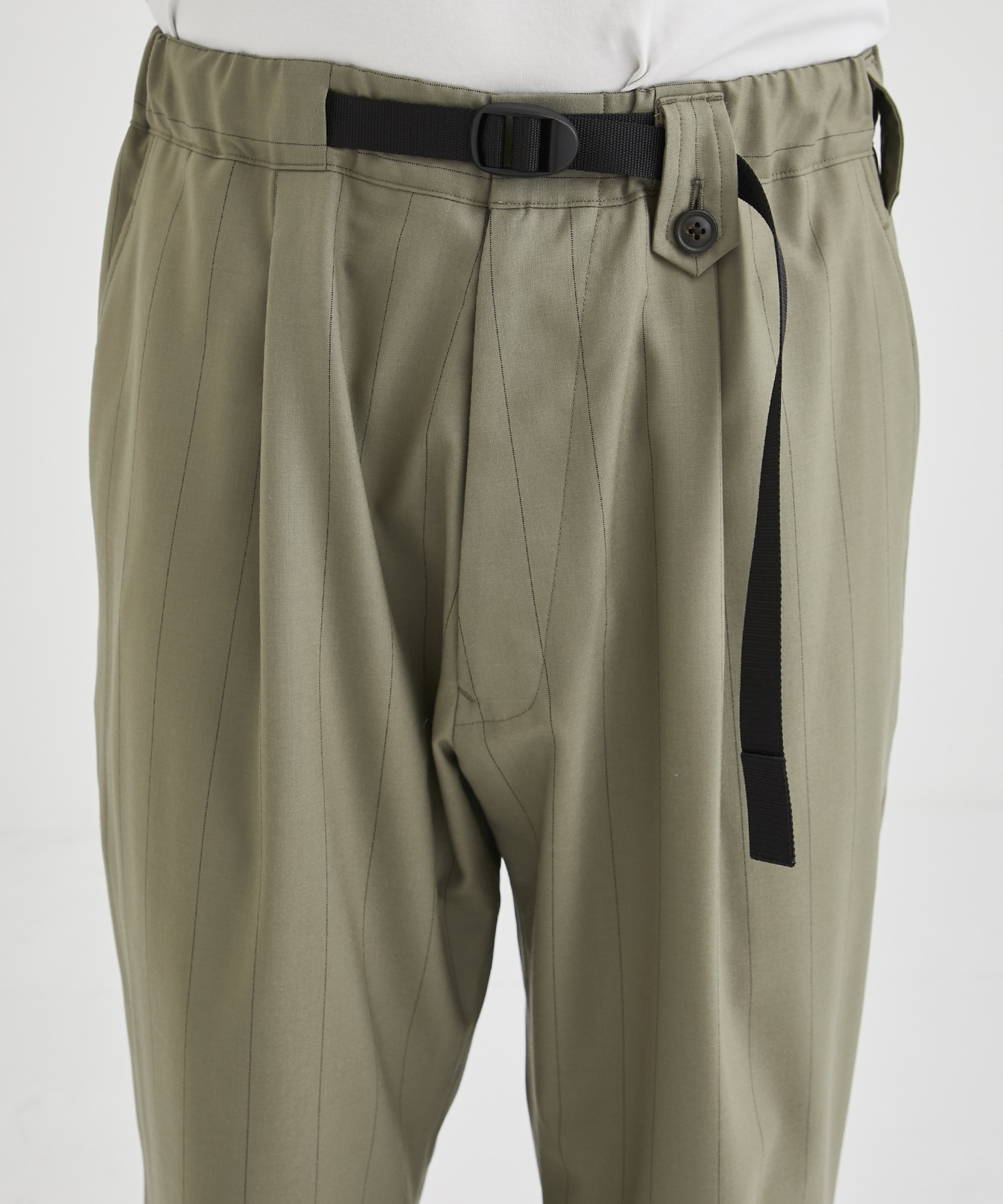 Tape Belt Slim Tapered Pants(1 OLIVE): UJOH HOMME: MENS｜THE TOKYO 