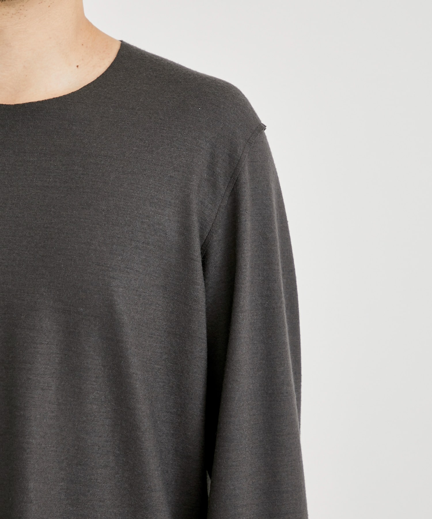 WO SMOOTH CUT OFF L/S TEE ATTACHMENT