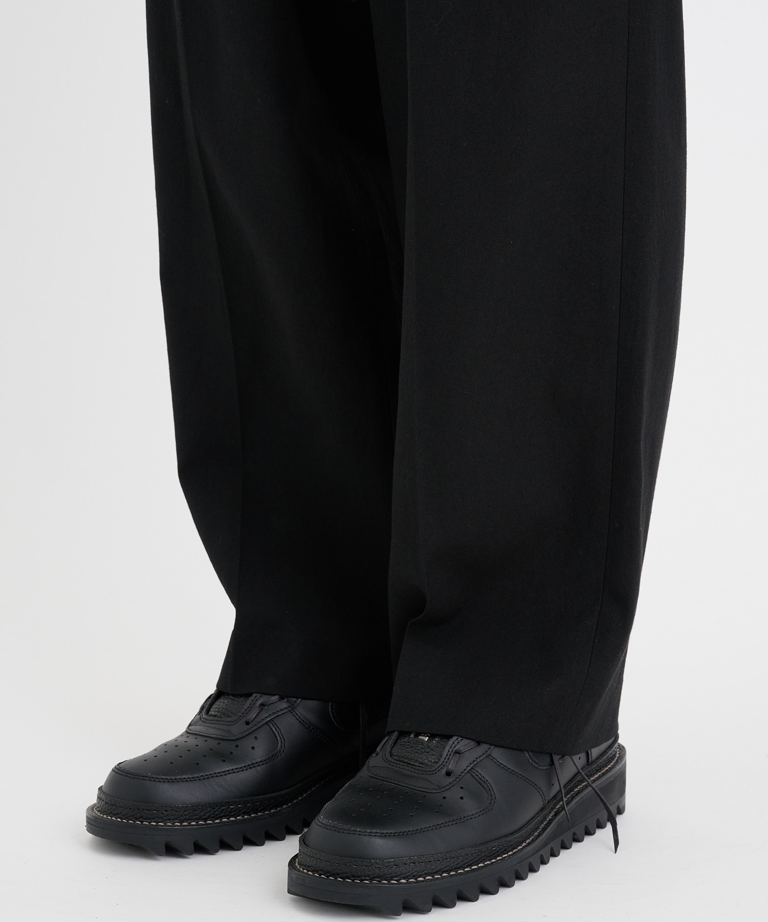 WCL Easy Straight Trousers THE TOKYO