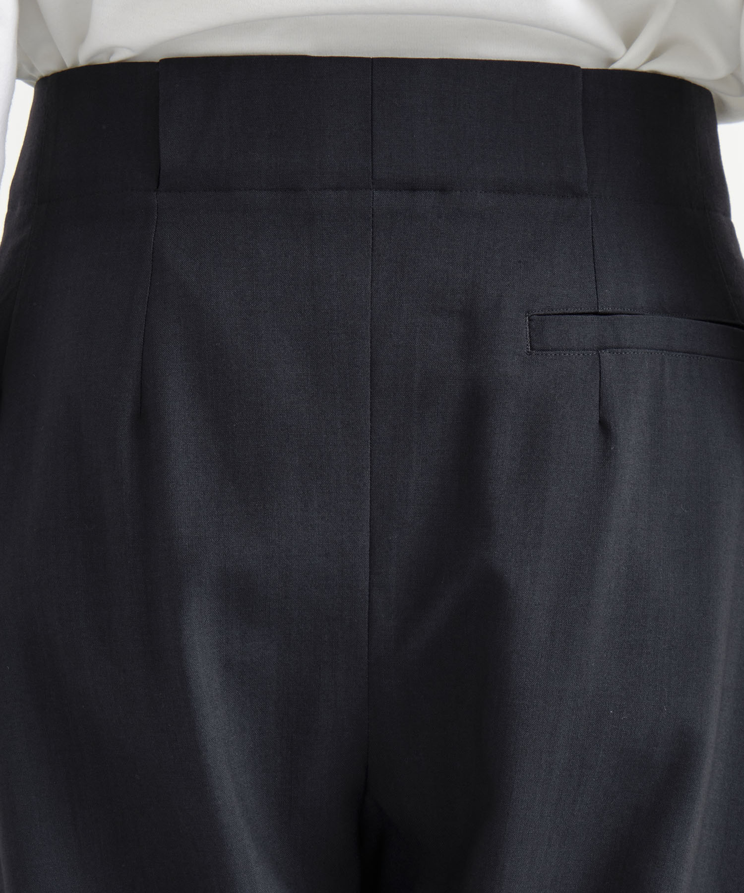Pleated Trouser with Loops OVERCOAT