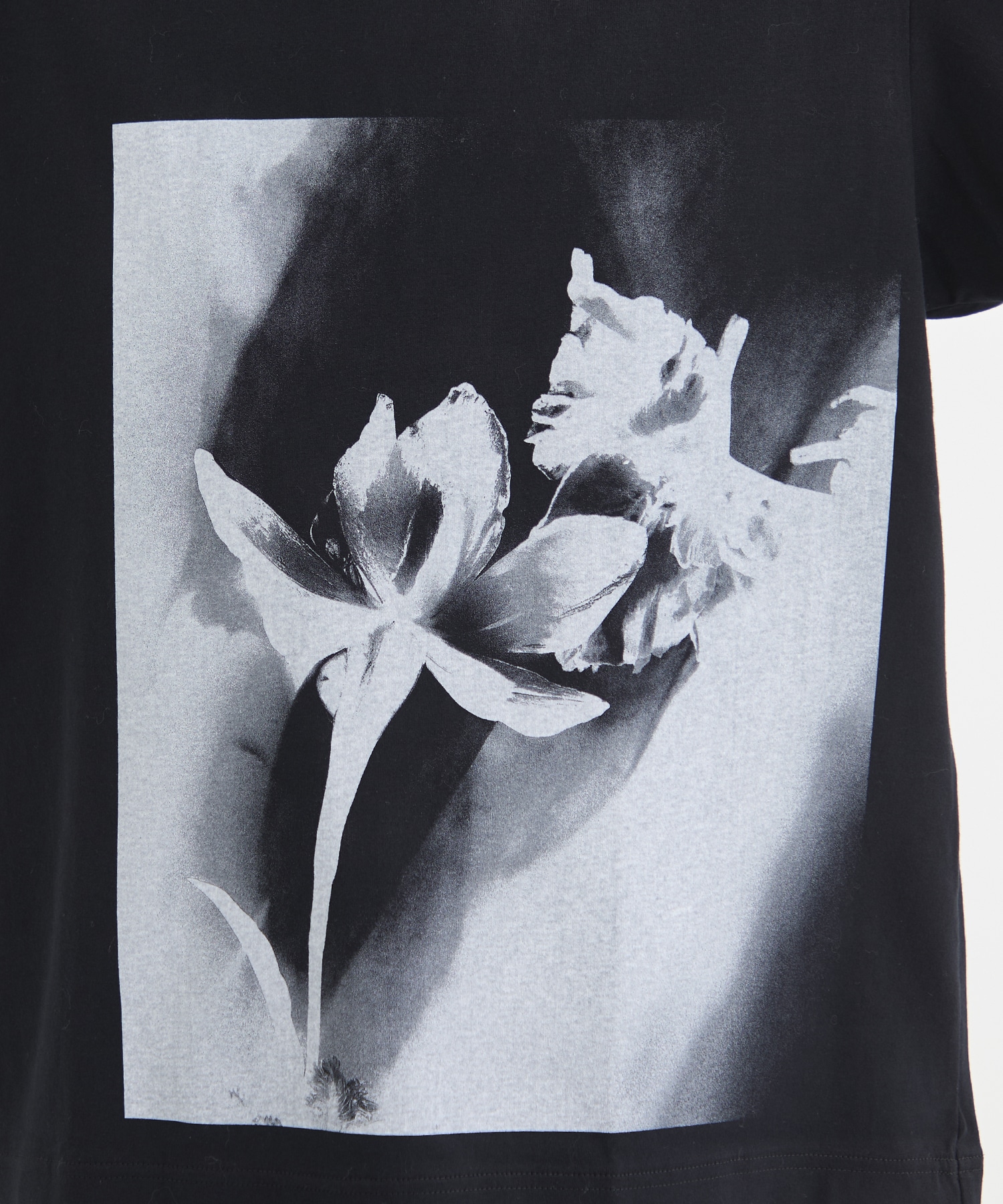 FLOWER PRINT T-SHIRTS TAAKK