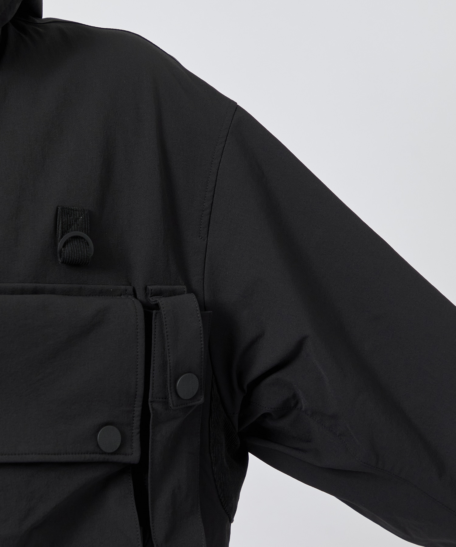 WINDSTOPPER MULTI POCKET JACKET White Mountaineering