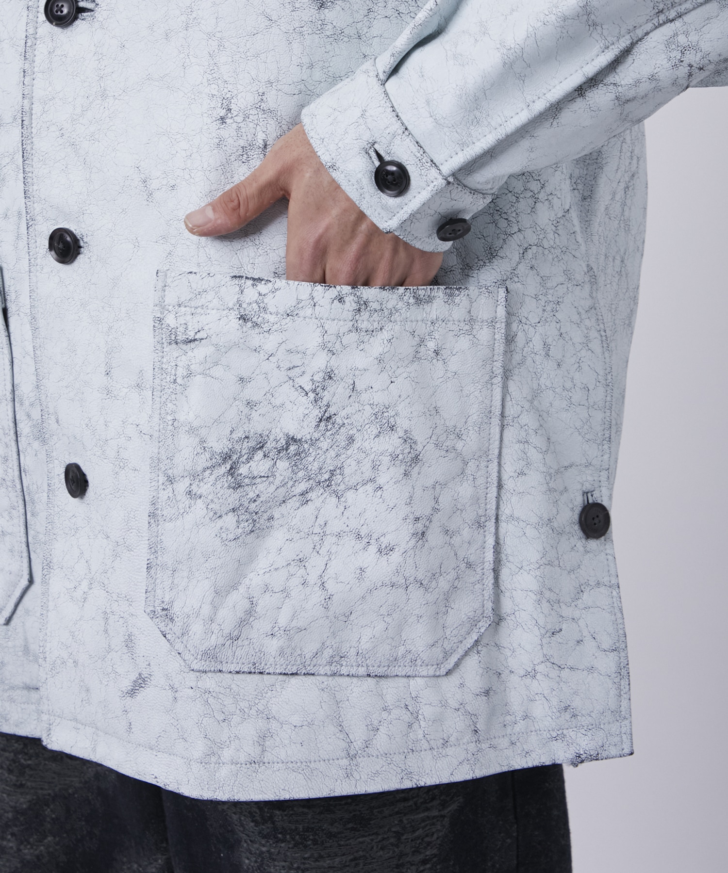 CRACKED GOAT LEATHER CAR COAT YOKE