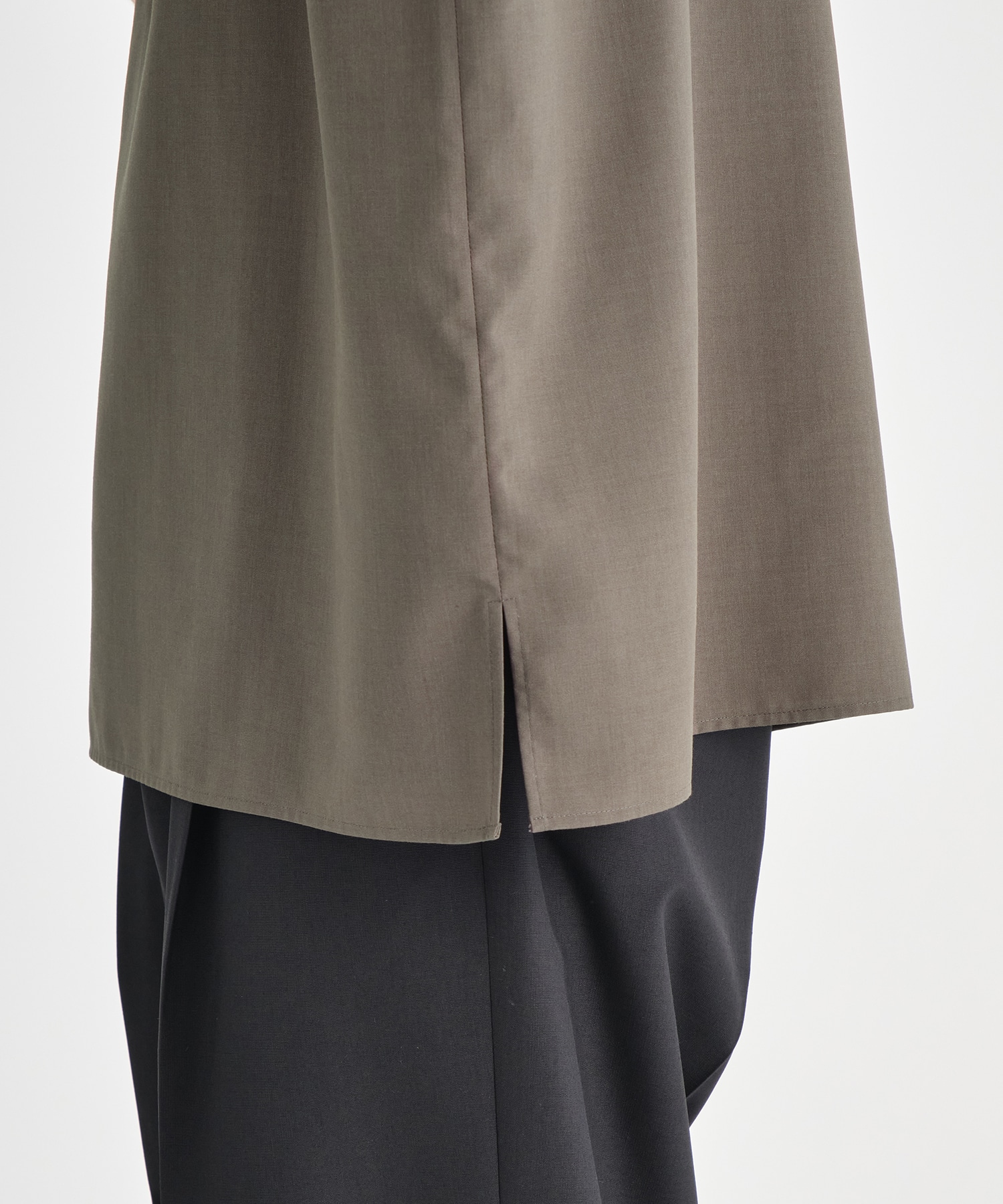 THE SIDE ZIP PULLOVER SHIRT SHORT SLEEVE THE RERACS