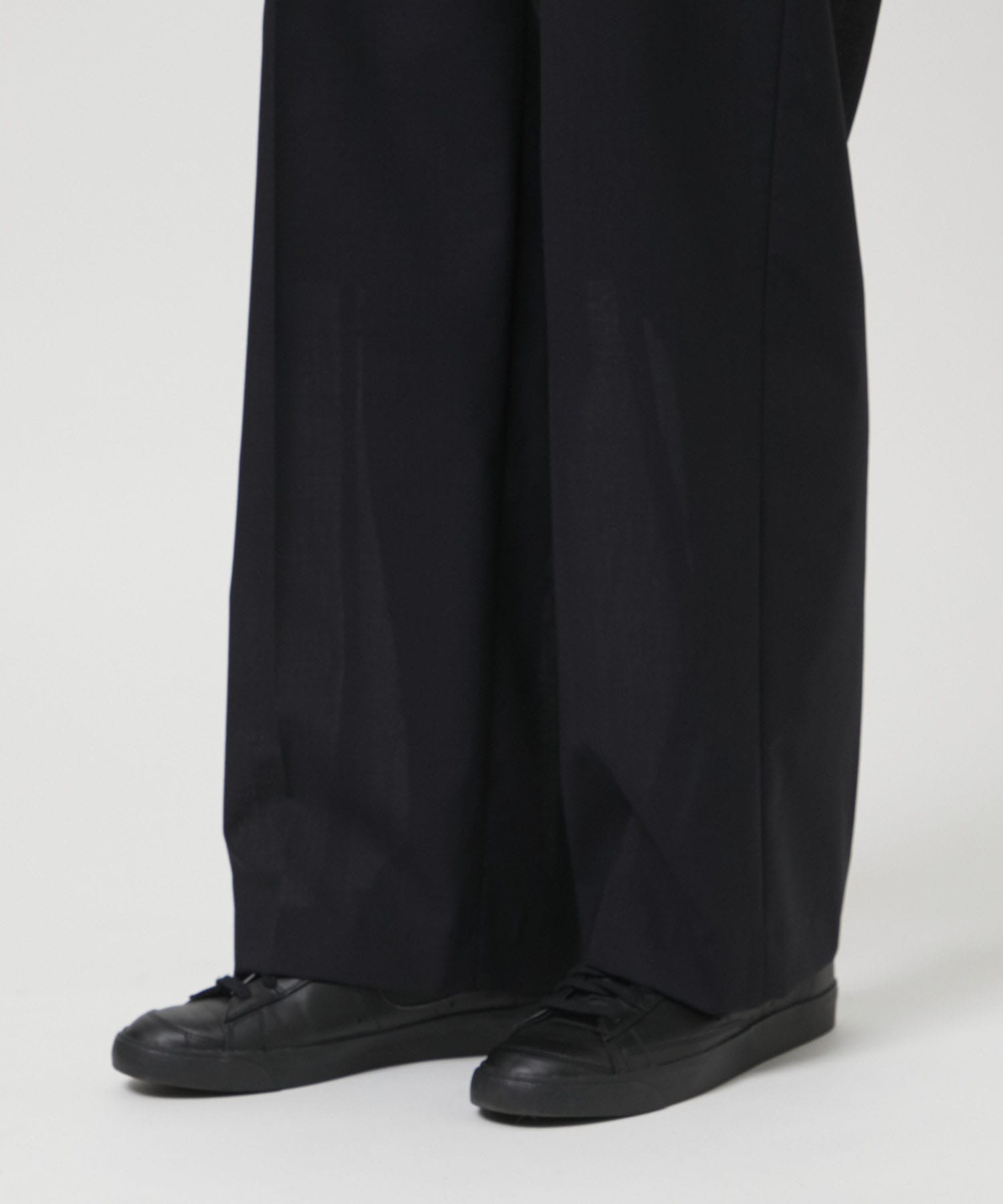 TWO TUCKS WIDE TROUSERS IRENISA