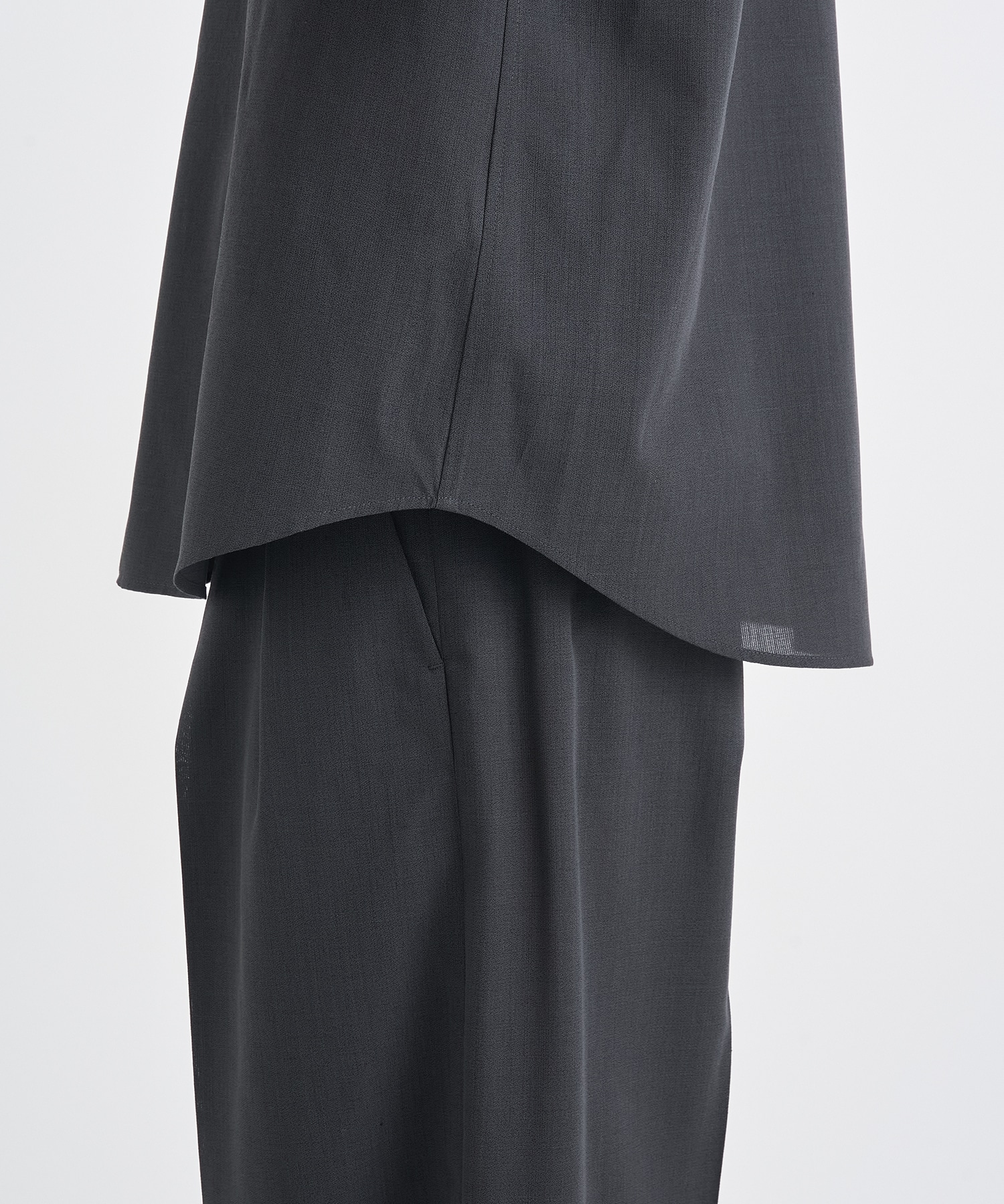 別注 REGULAR COLLAR SHORT-SLEEVED SHIRT IRENISA