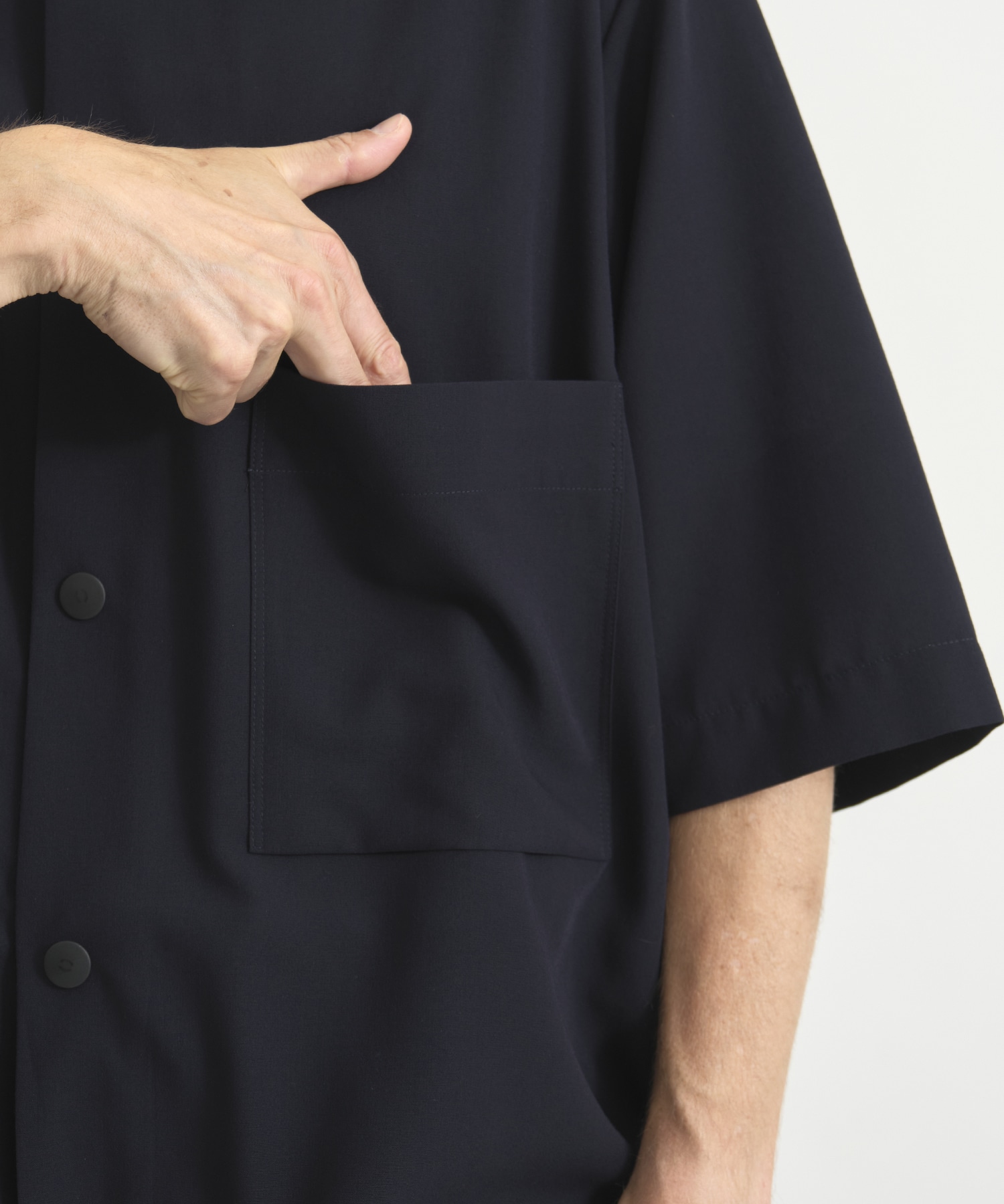別注Draw Code S/S シャツ UJOH HOMME