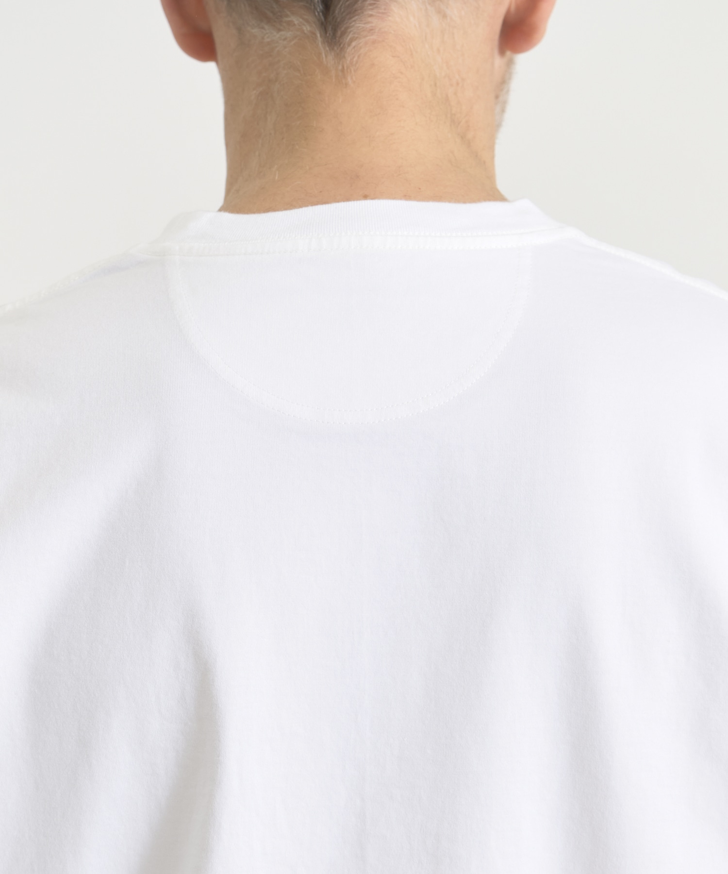 別注 ONE EYELET POCKET TEE White Mountaineering