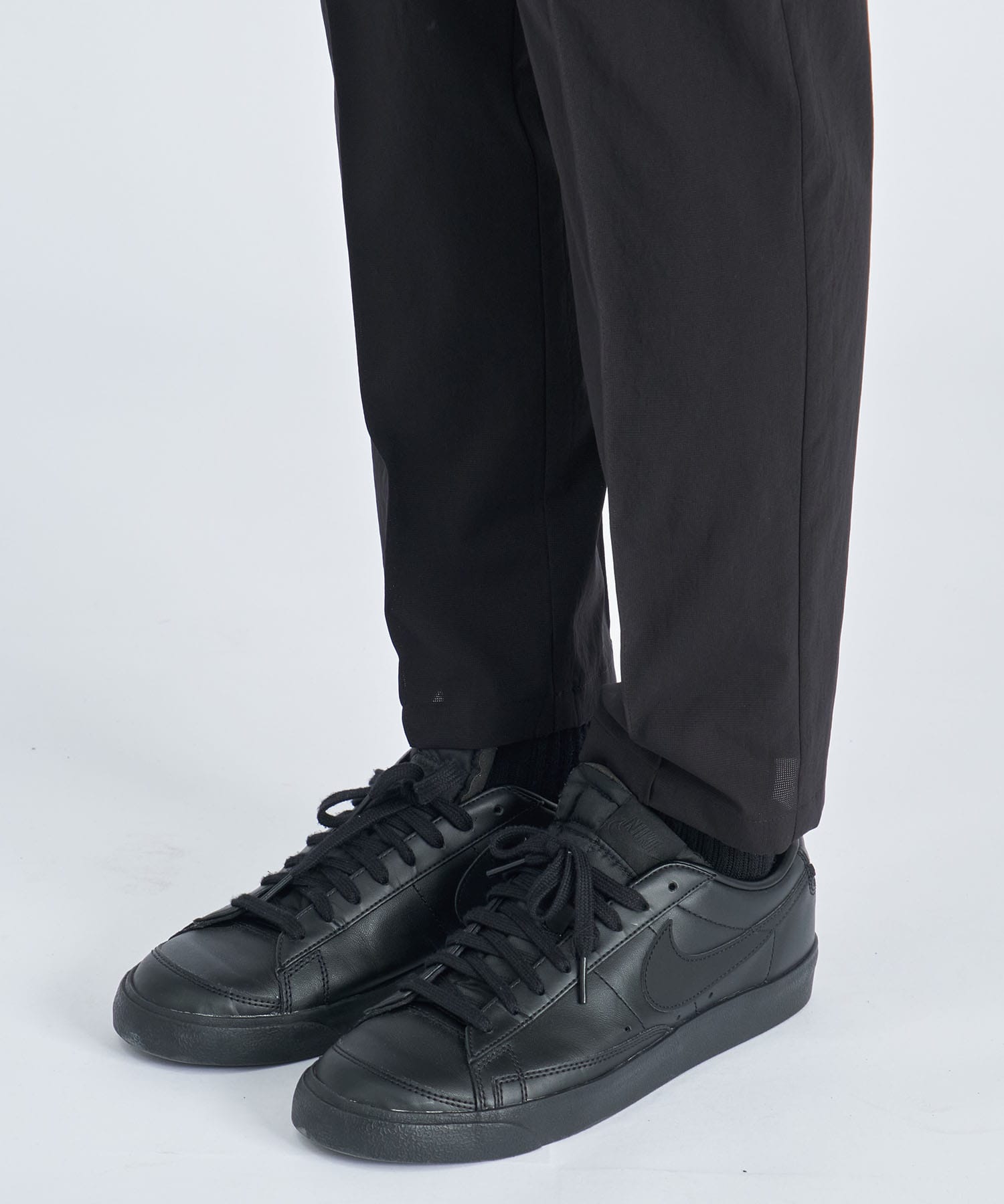 着た方が涼しい Pintucrease Tapered Pants THE TOKYO