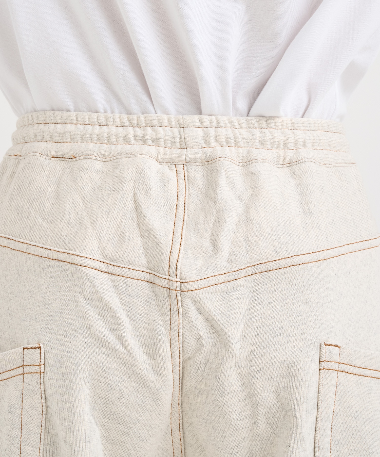 3D cutting sweat pants KHOKI